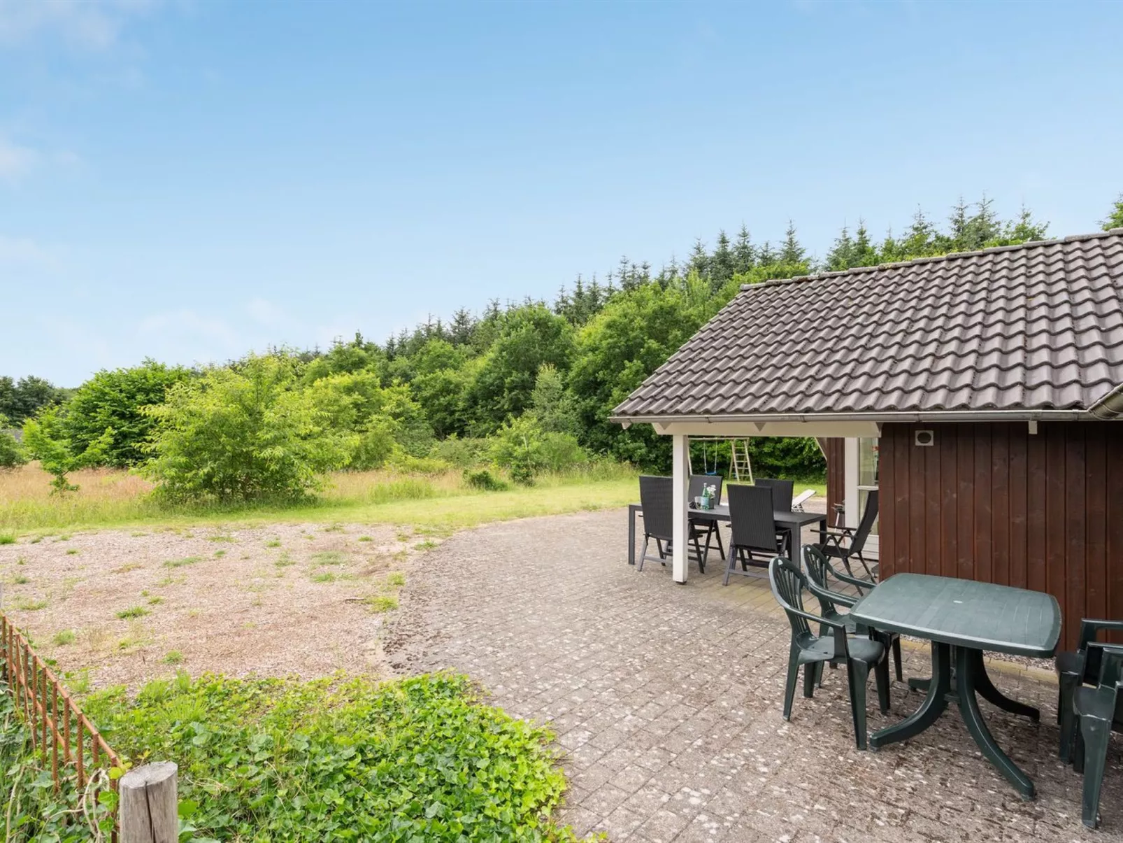 "Arnika" - 28km from the sea-Outside