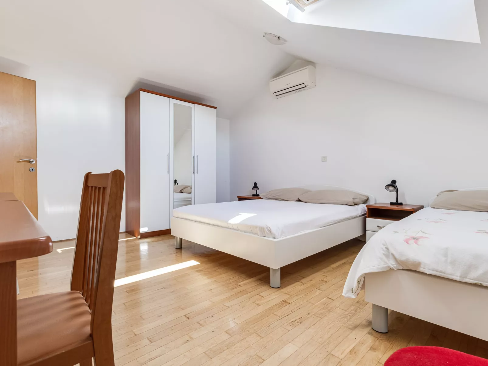 Yellow House-Drinnen