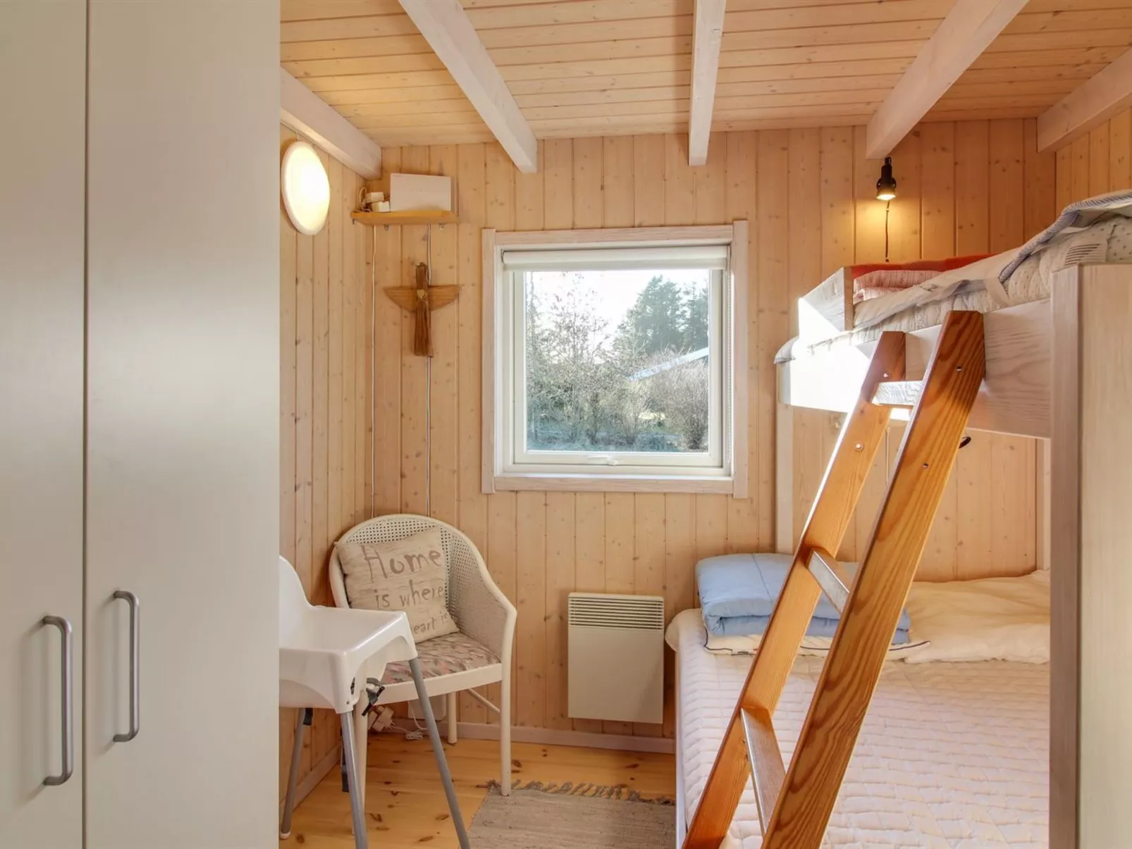 "Nynke" - 600m from the sea-Inside