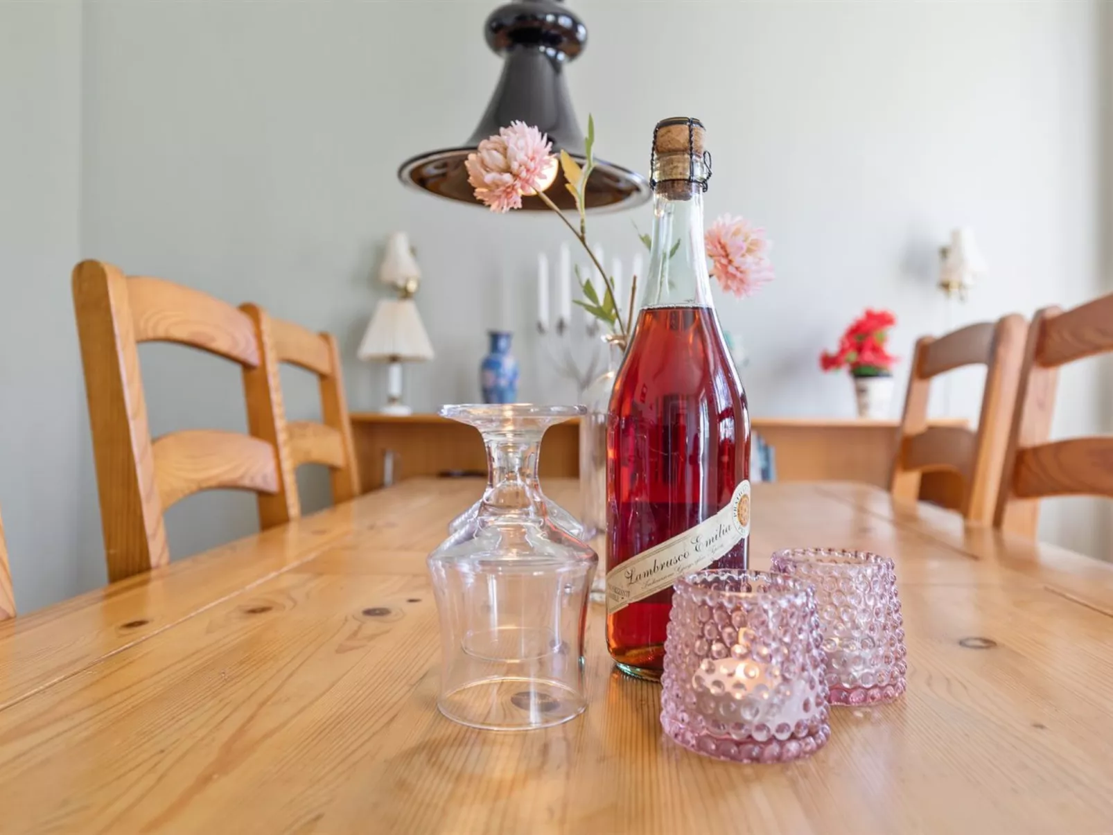 "Nilia" - 3.5km from the sea-Inside