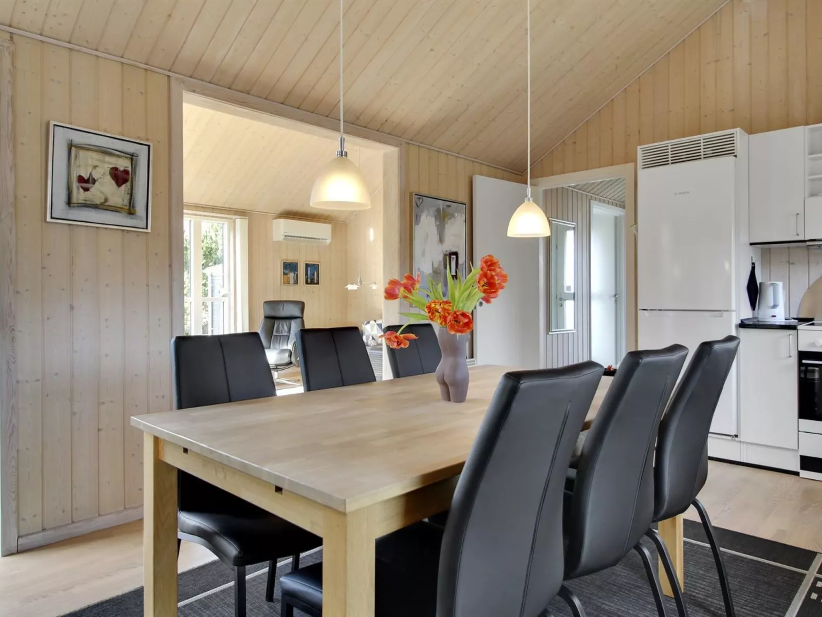 "Henriete" - 3.5km from the sea-Dedans