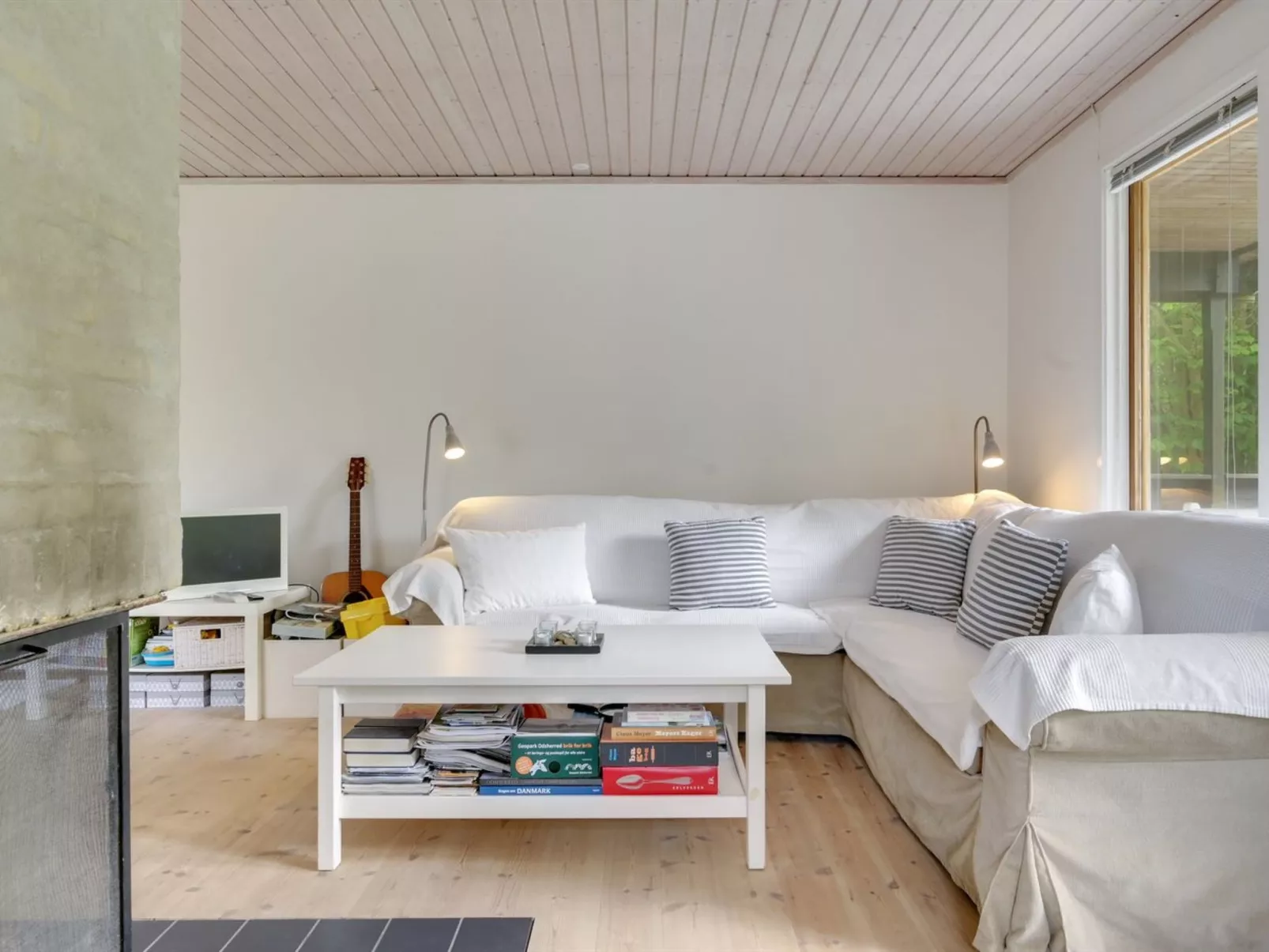 "Jute" - 100m from the sea-Inside