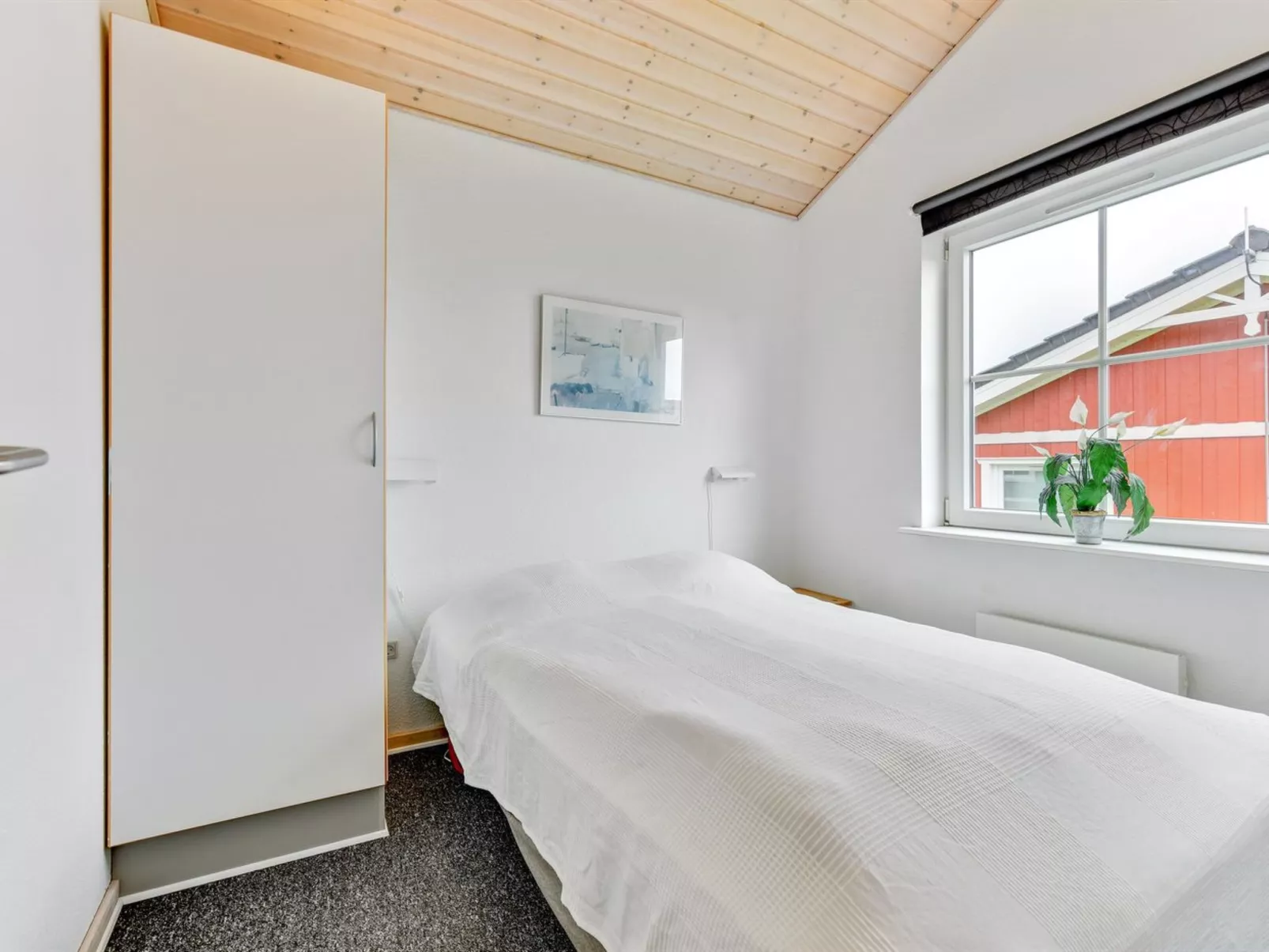 "Karina" - 150m to the fjord-Drinnen