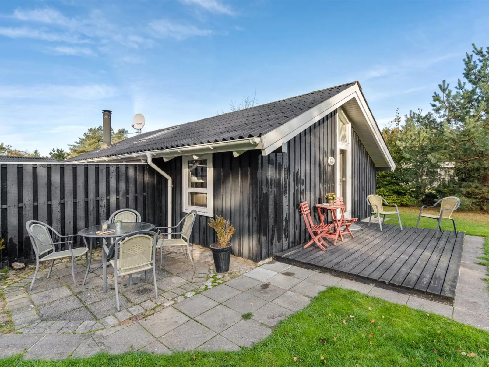 "Peter" - 400m from the sea-Outside