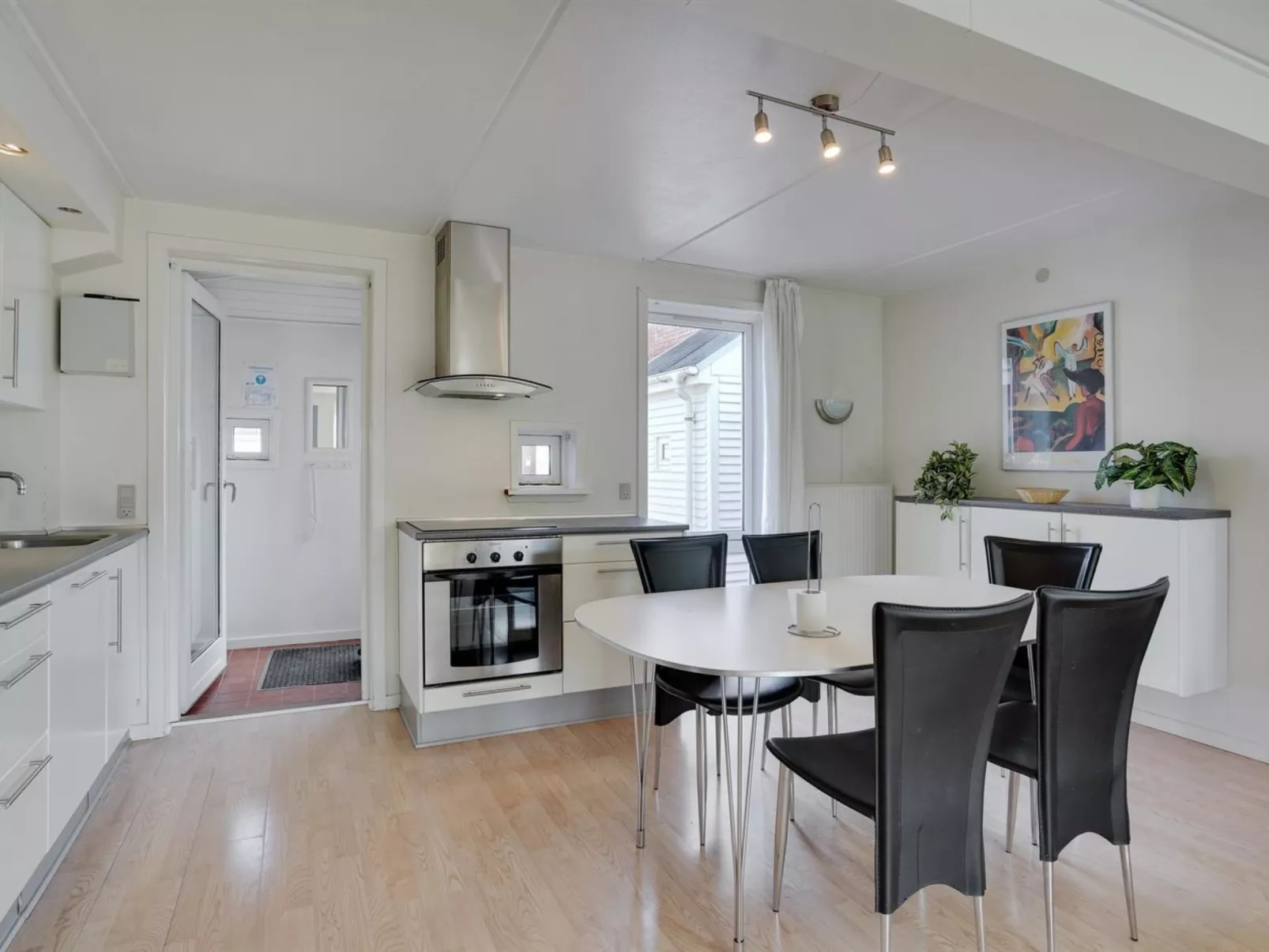 "Eick" - 2.5km from the sea - Inside