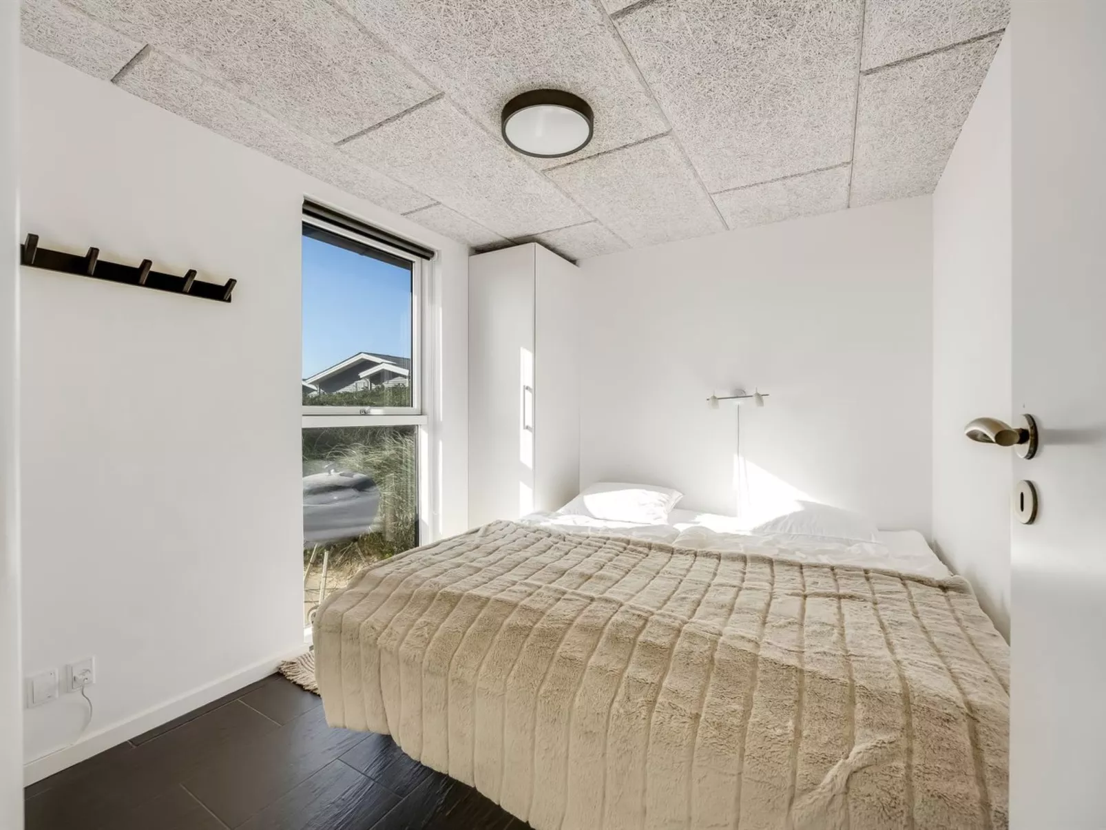 "Antonie" - 95m from the sea-Drinnen