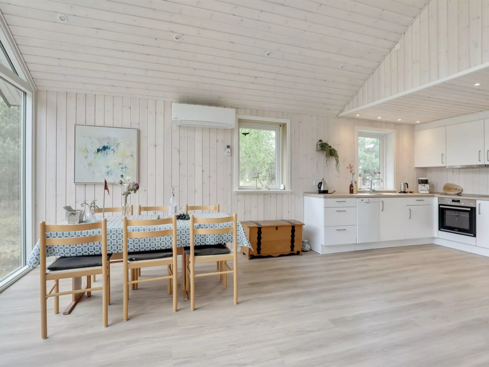 "Hilje" - 350m from the sea-Dedans