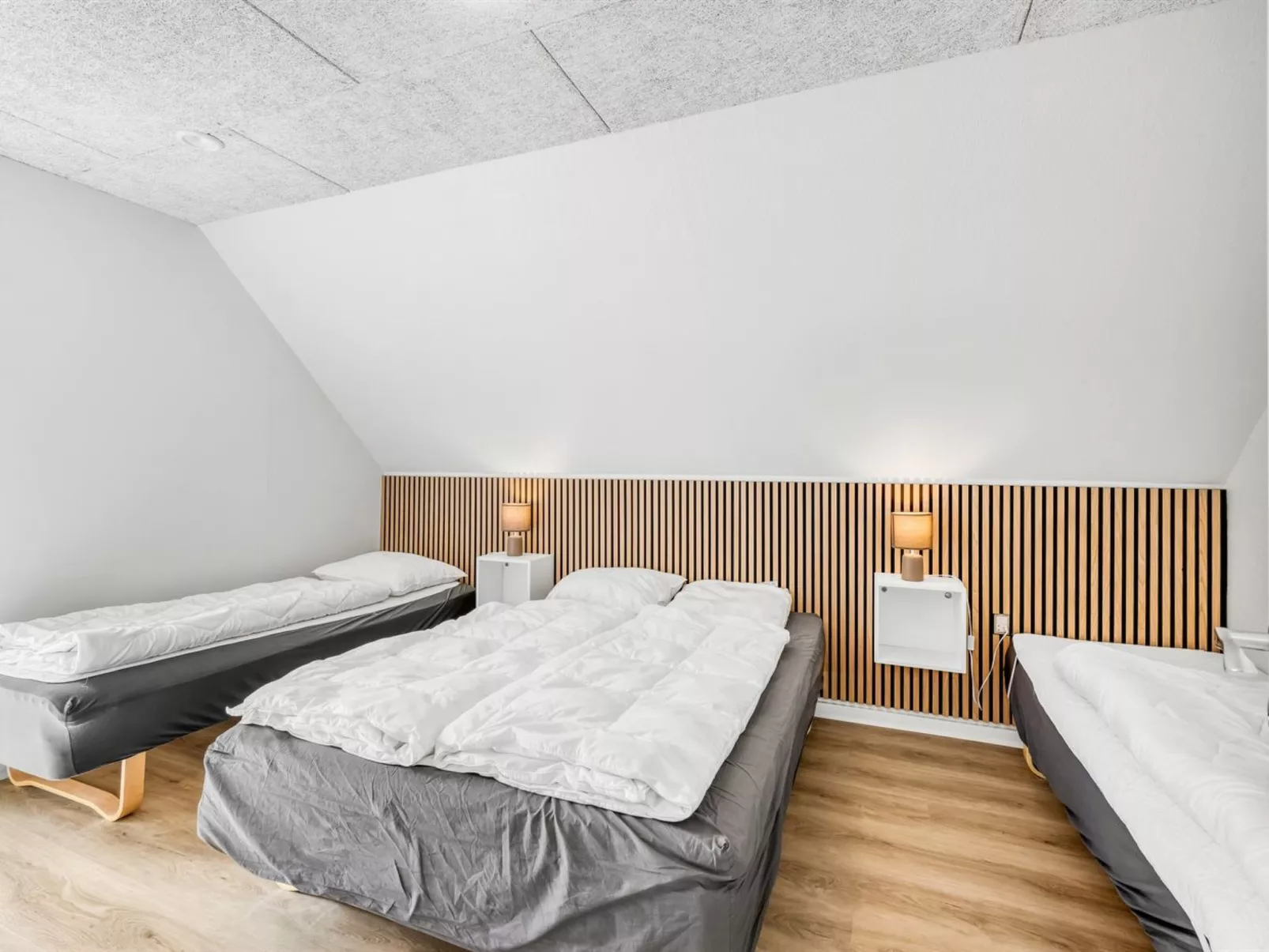 "Irlin" - 800m from the sea-Dedans