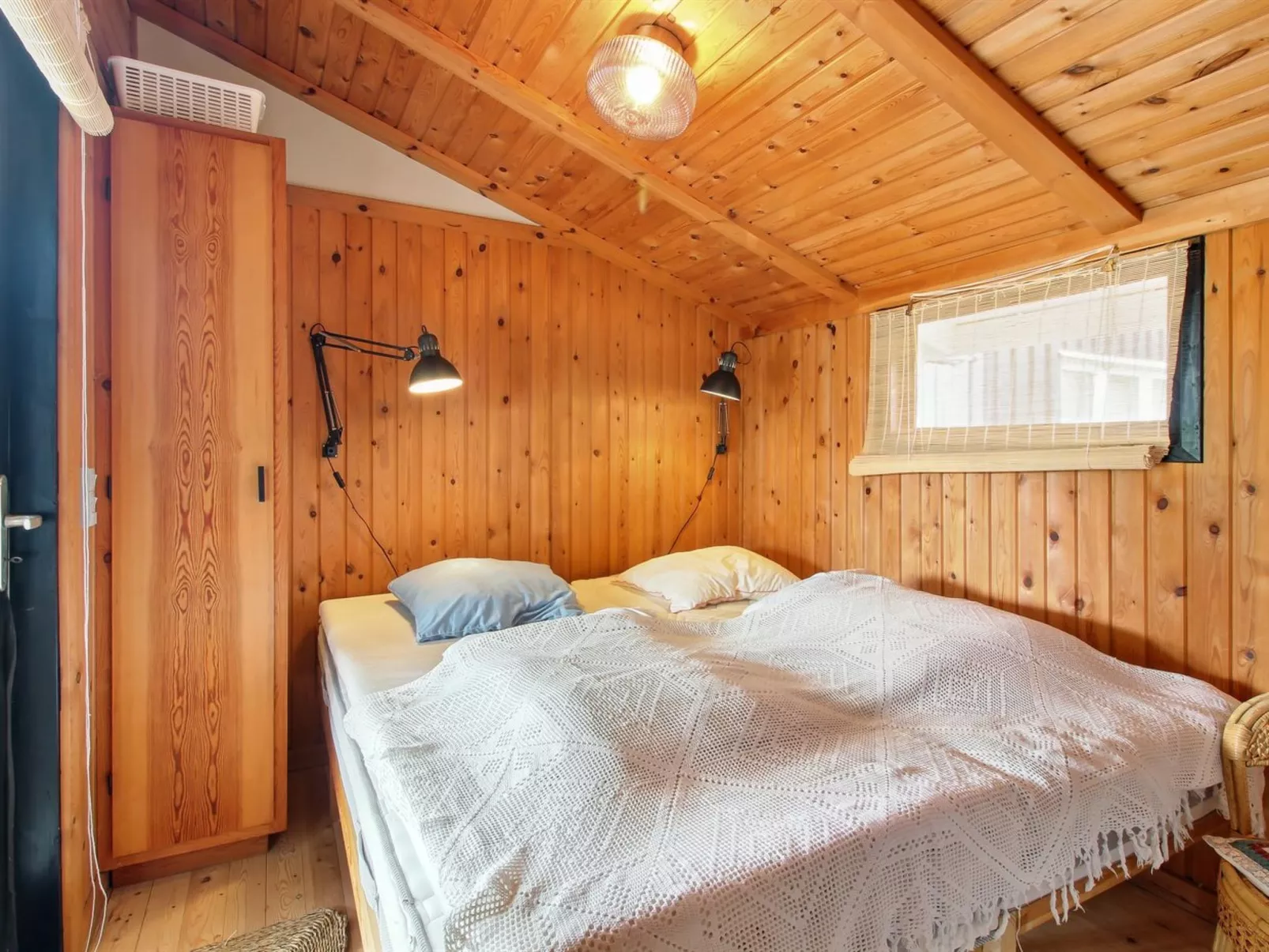 "Nestori" - 950m from the sea-Inside