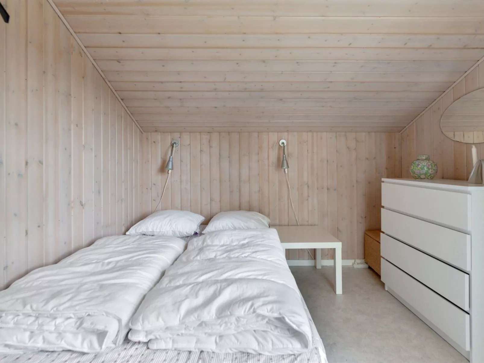 "Estrid" - 30km from the sea-Drinnen