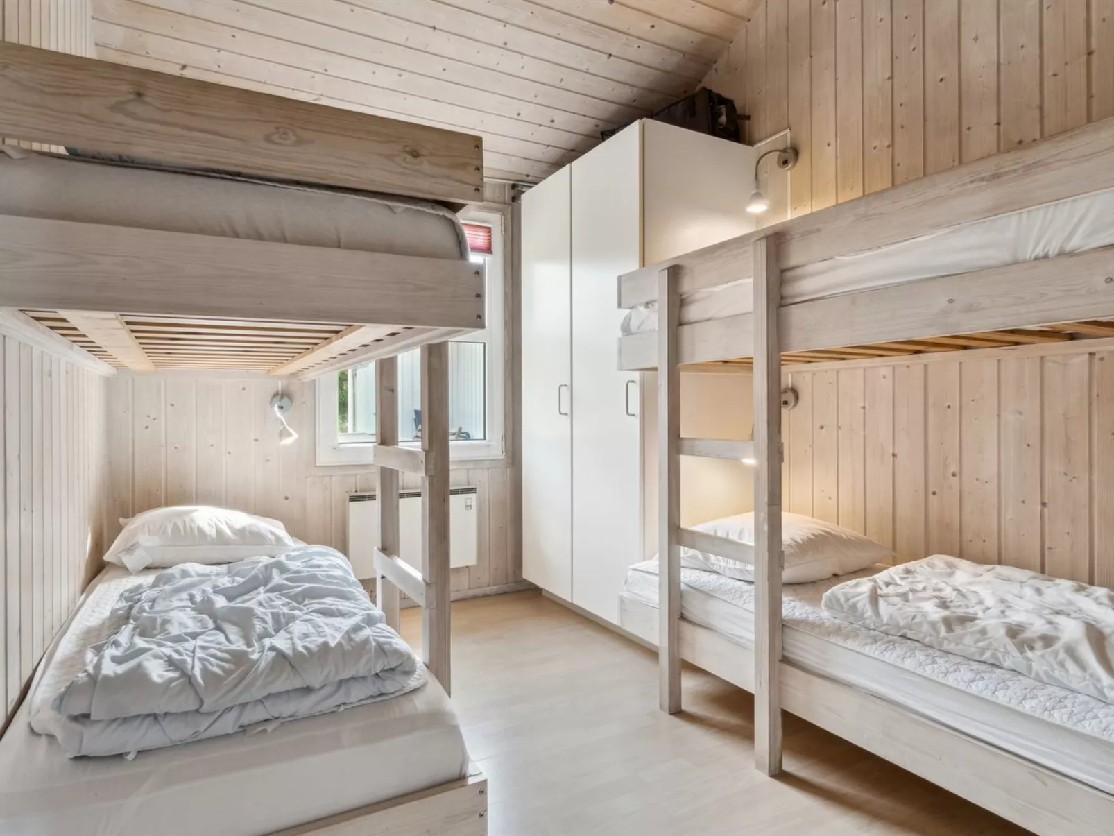 "Zoya" - 900m from the sea-Inside