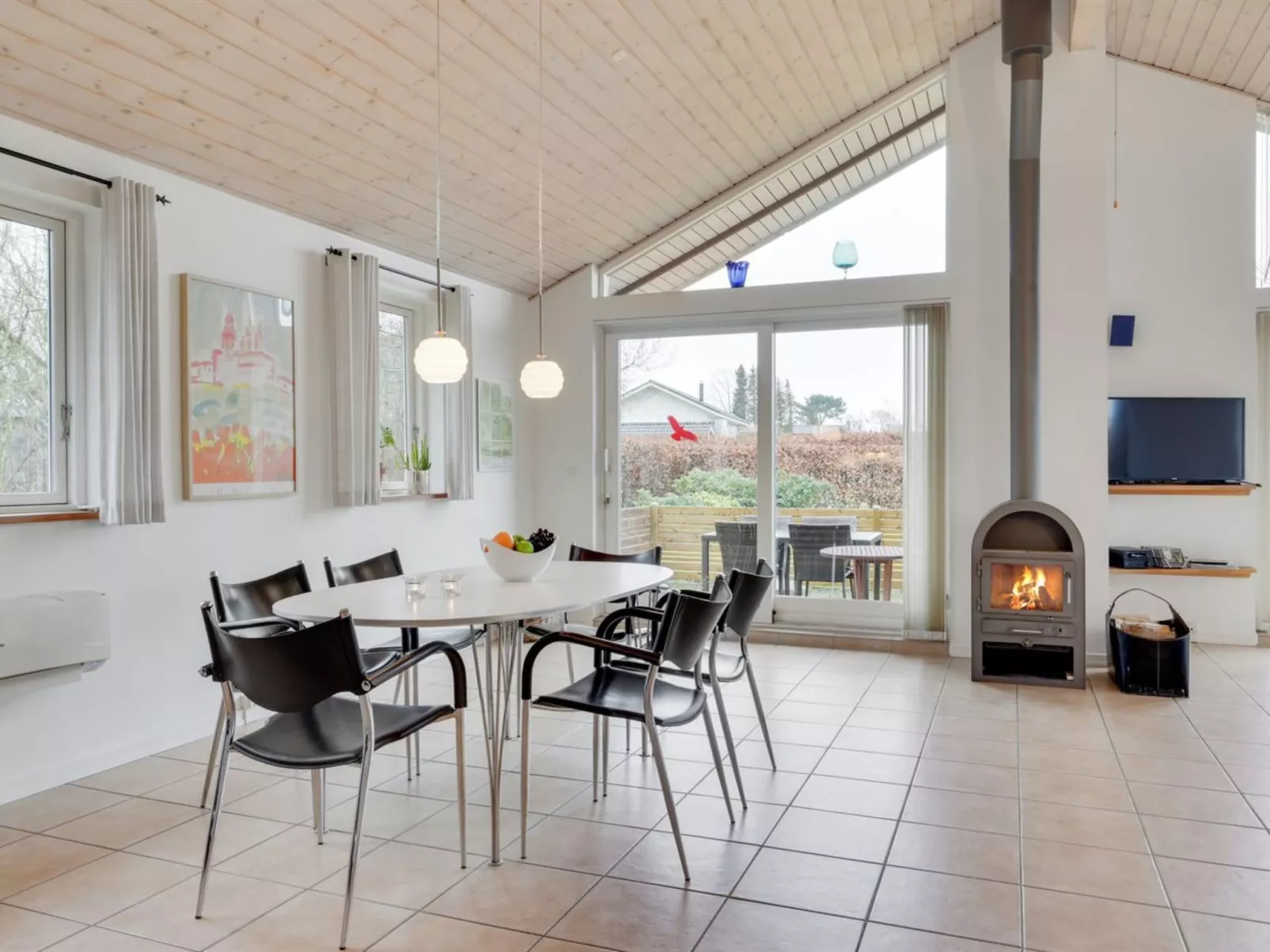 "Annesophie" - 300m to the fjord-Inside