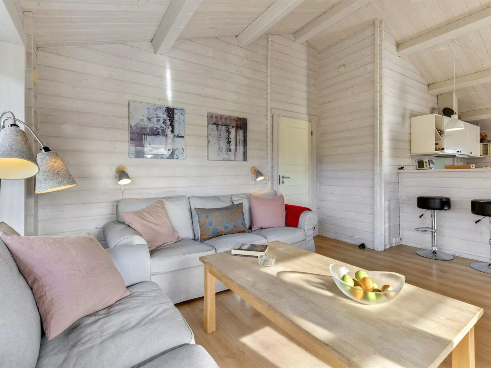 "Ruusu" - 300m from the sea-Inside