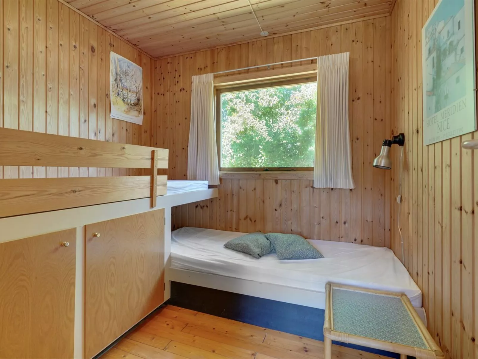 "Hege" - 450m from the sea-Inside