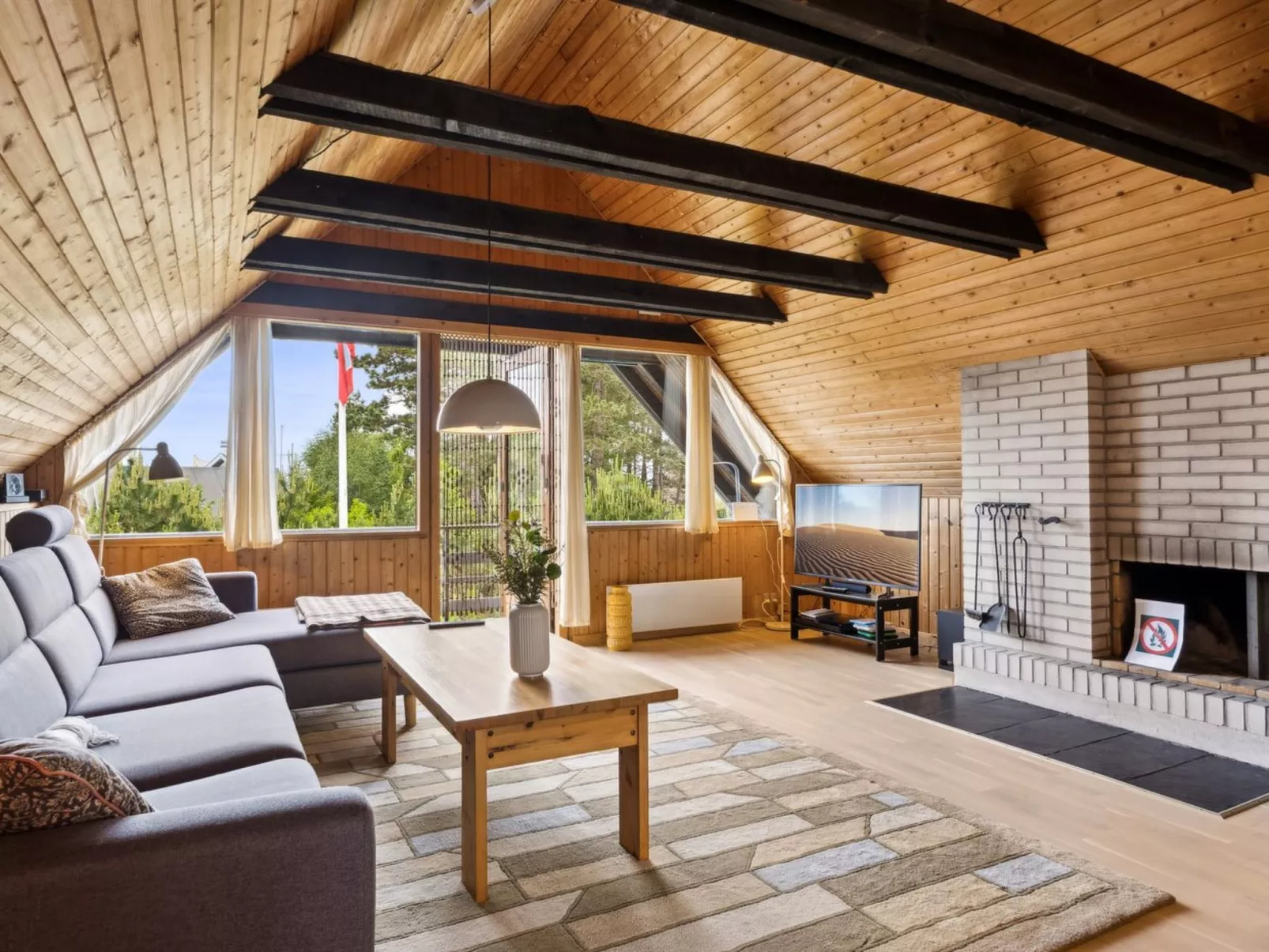 "Wiger" - 150m from the sea-Dedans