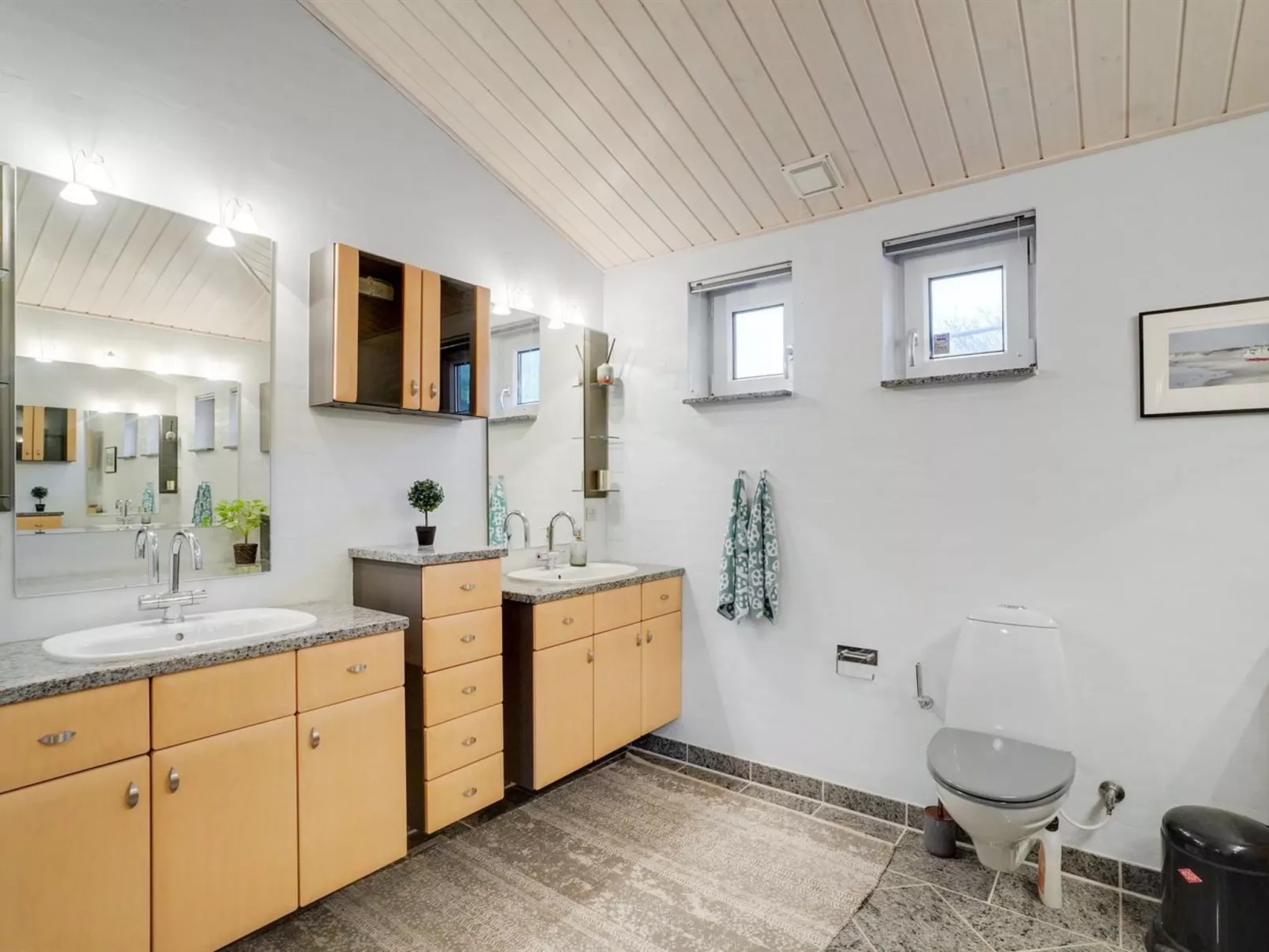 "Fris" - 100m from the sea-Inside