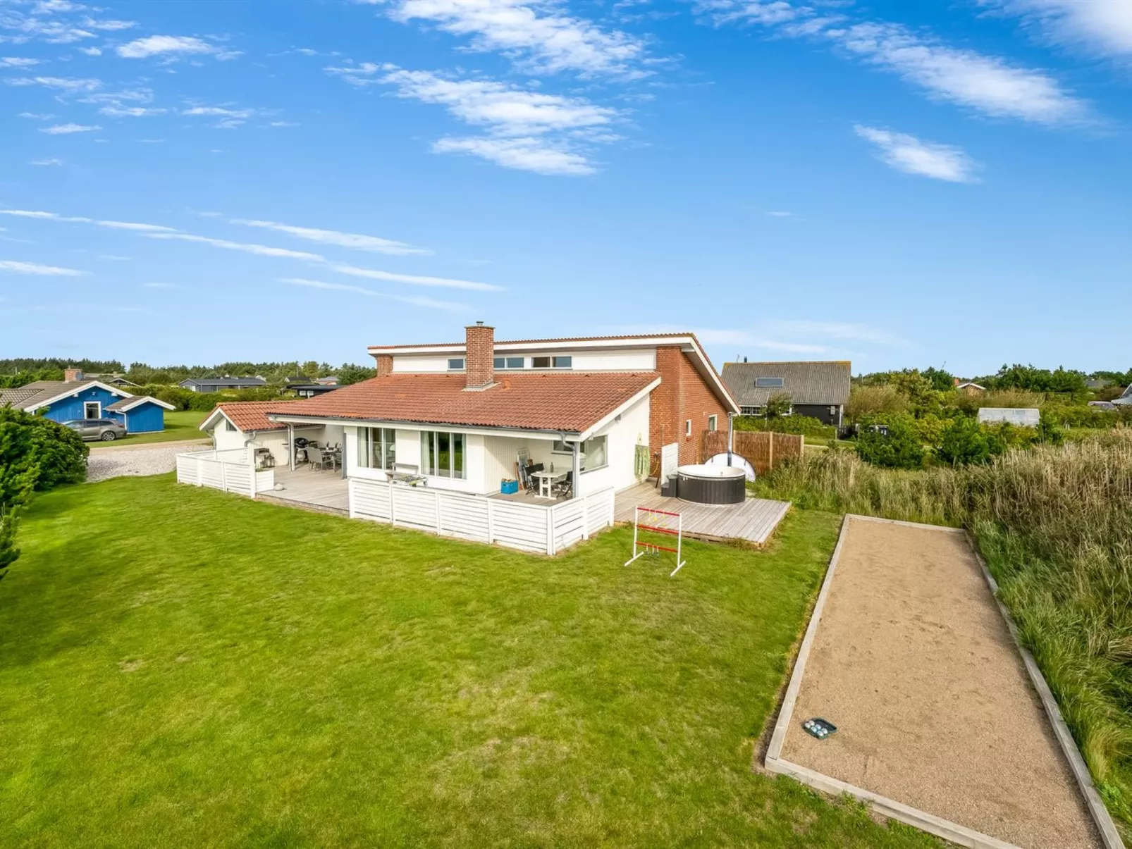 "Saxe" -  from the sea-Outside