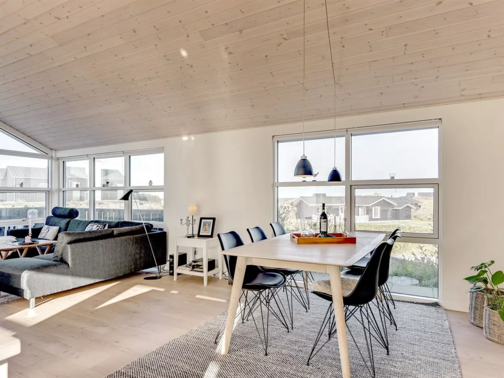 "Dimka" - 300m from the sea-Inside