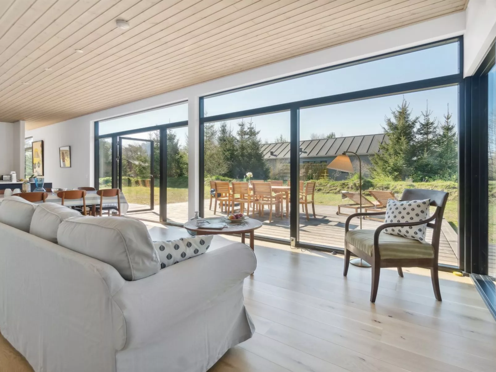 "Gonne" - 350m from the sea-Dedans