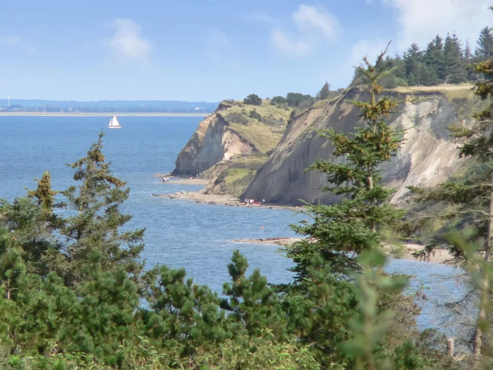 "Rina" - 30m to the fjord-Outside