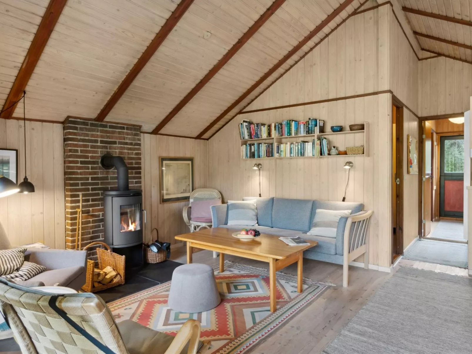 "Esteri" - 800m from the sea-Inside