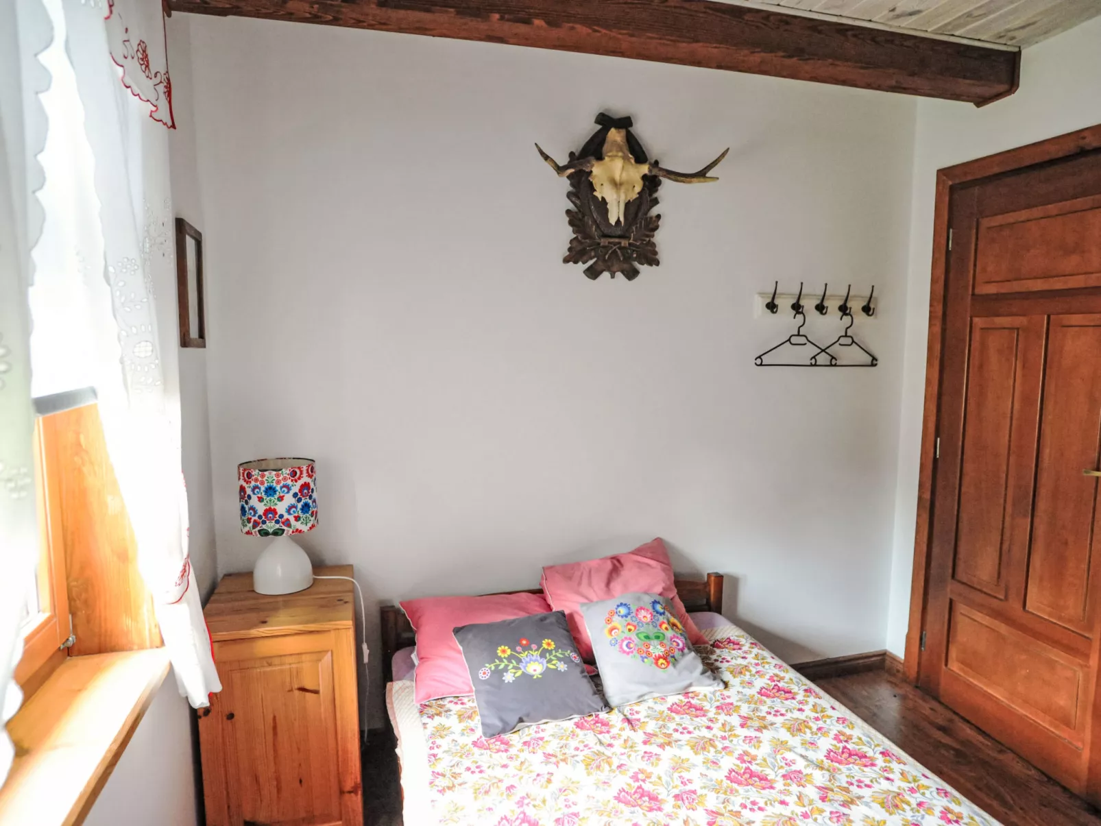 U Prababci Olgi-Drinnen