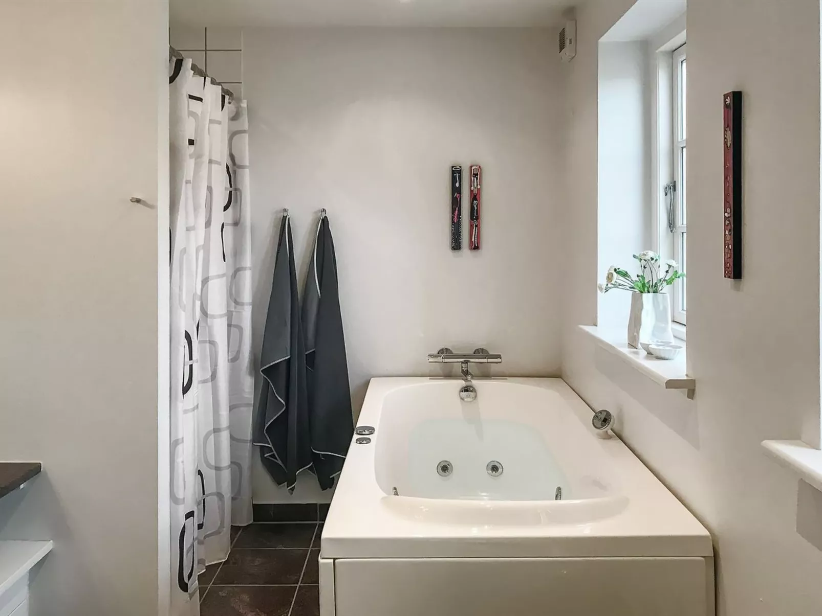 "Ejda" - 700m from the sea-Inside