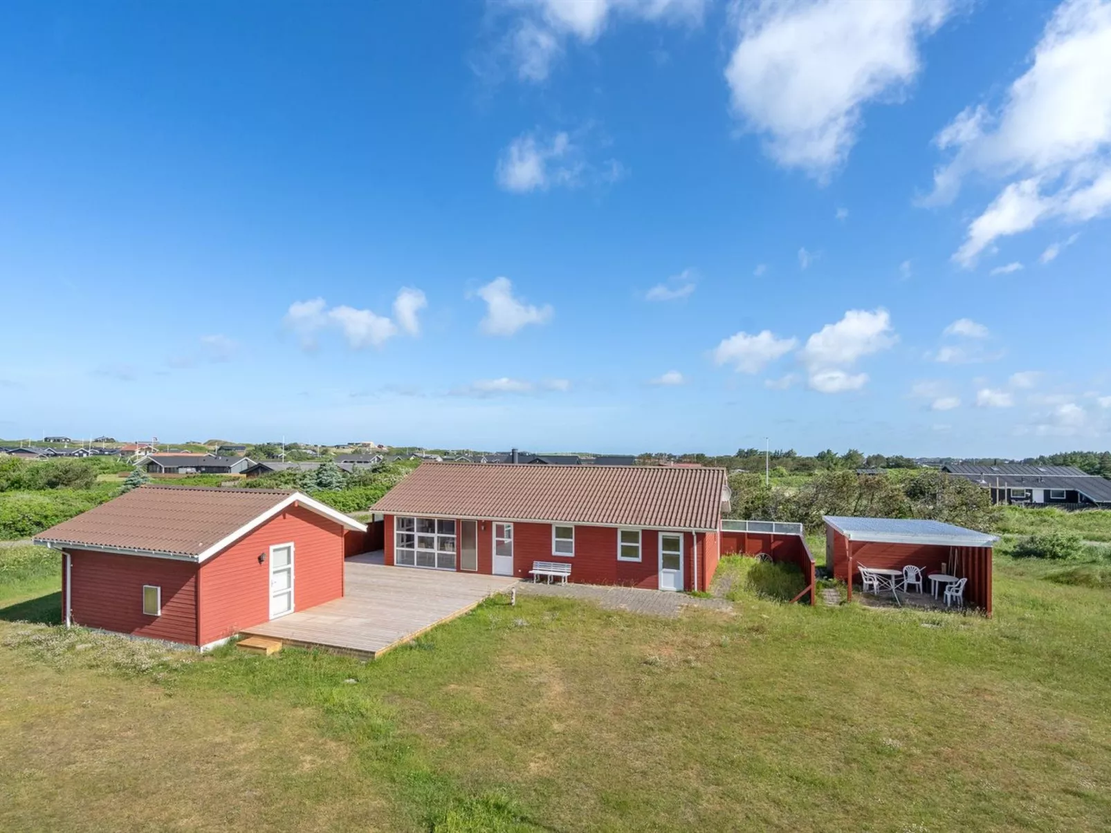 "Karlsson" - 500m from the sea-Outside