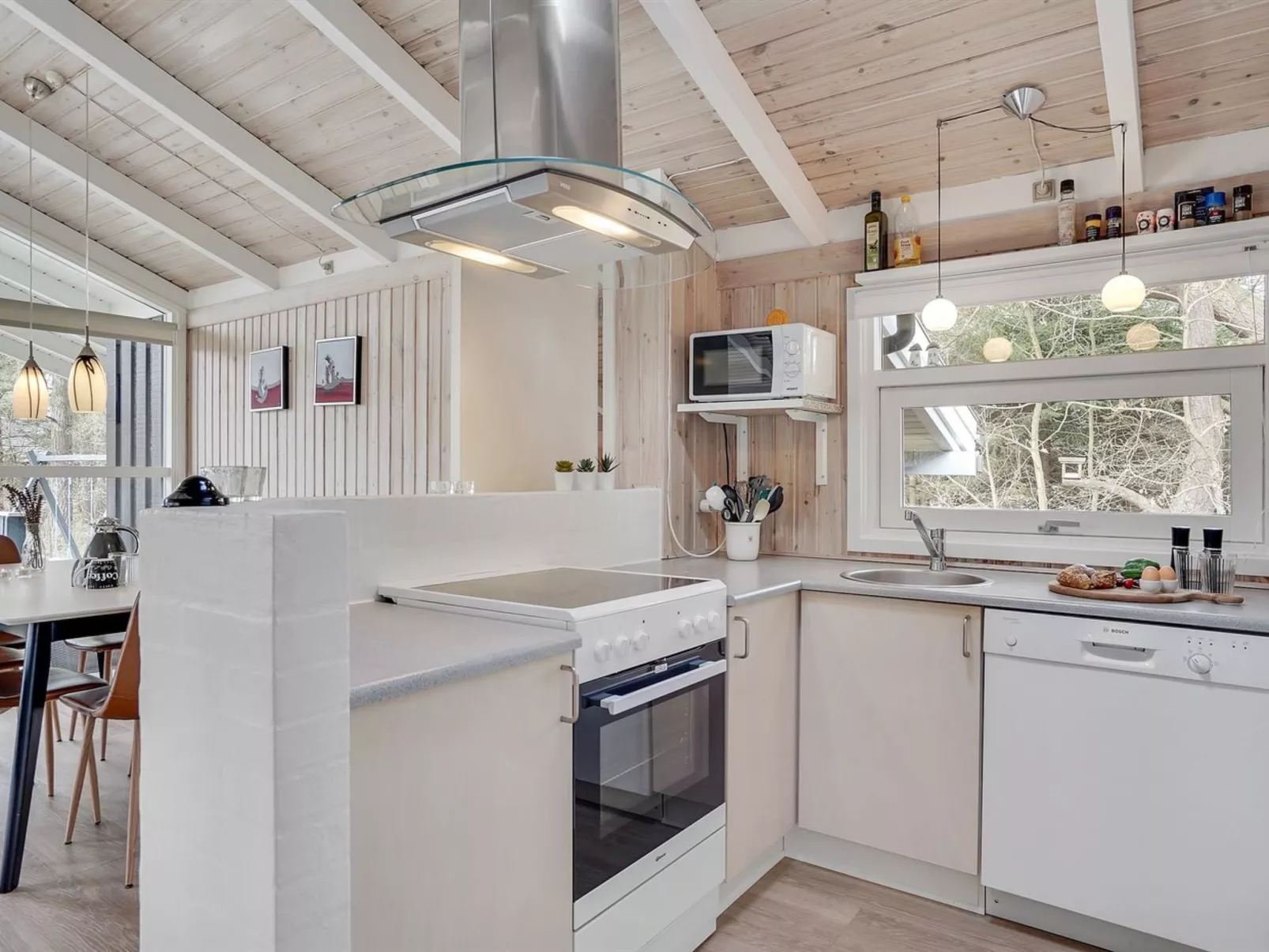 "Ove" - 500m from the sea-Inside