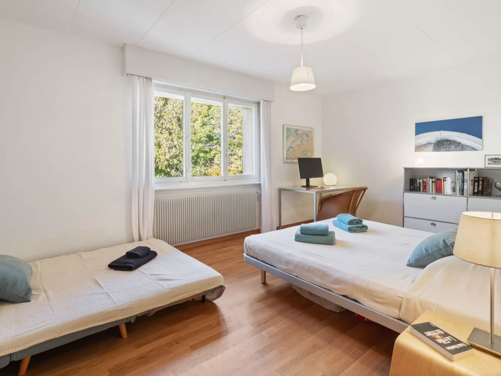 Belmont Est 80-Drinnen