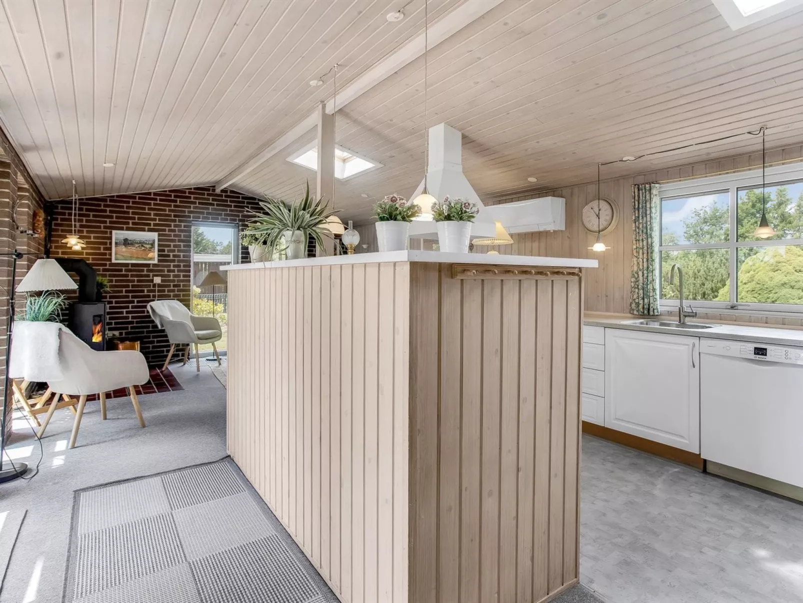 "Sessa" - 800m from the sea-Inside