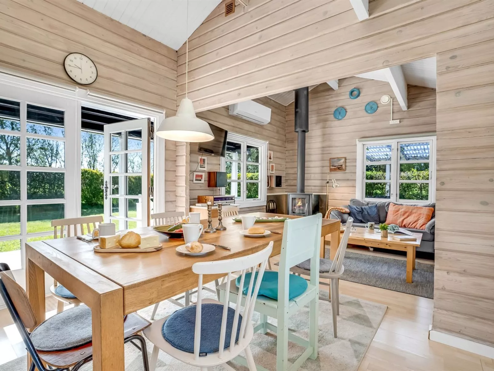 "Lamberthus" - 600m from the sea-Dedans