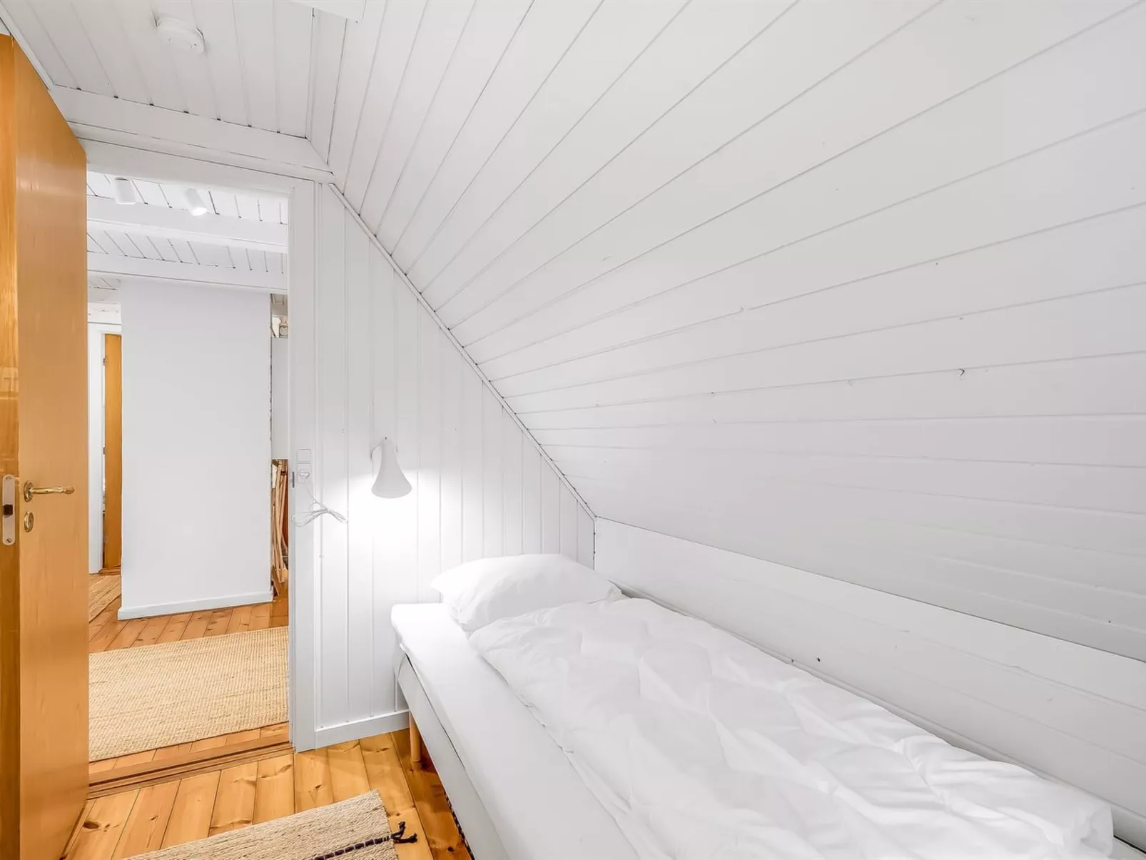 "Alkil" - 1.7km from the sea-Inside