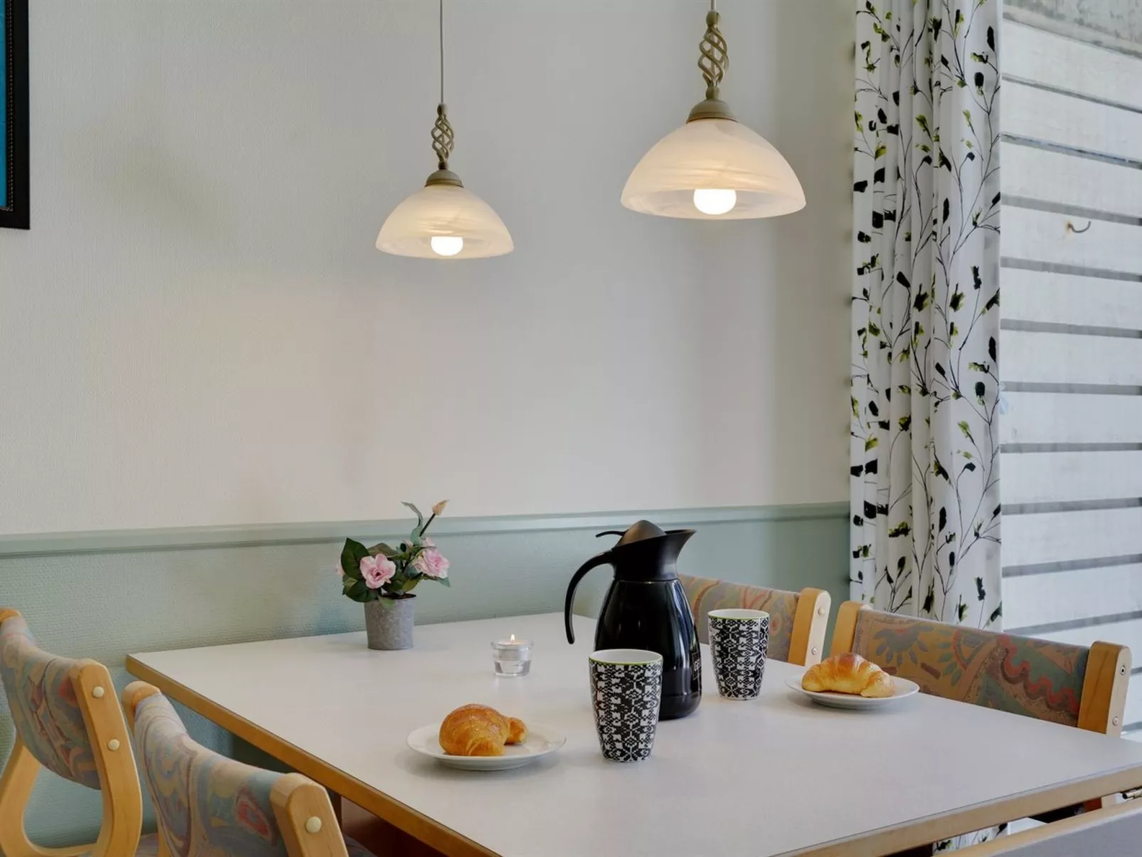 "Ama" - 100m from the sea-Drinnen