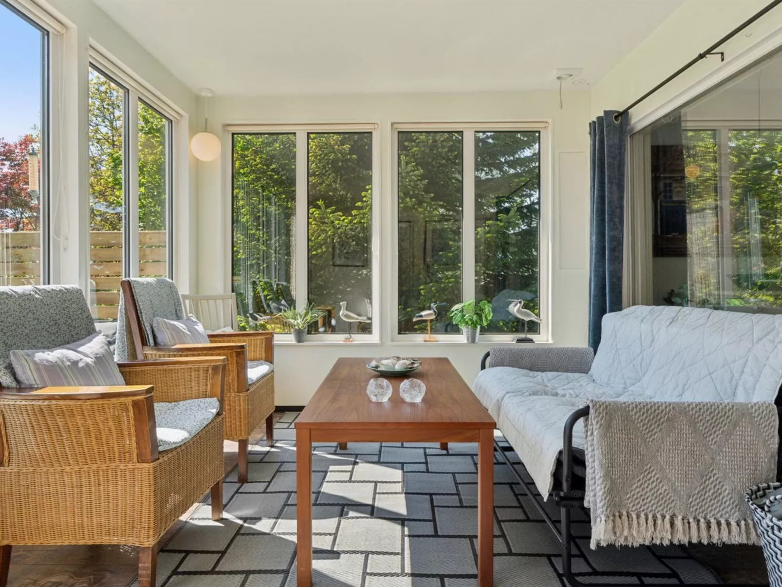 "Ømund" - 600m to the fjord-Inside