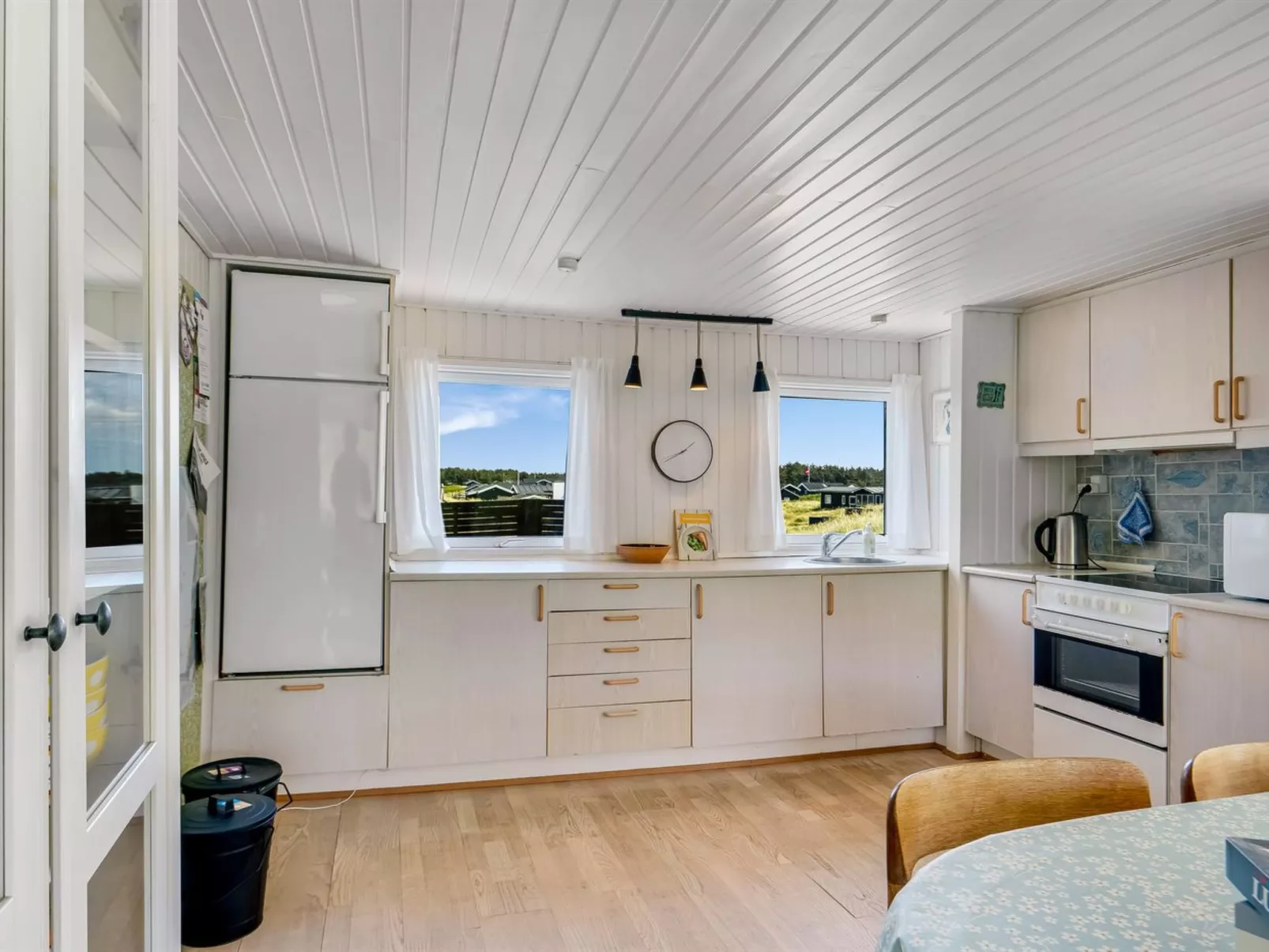 "Fromer" - 50m from the sea-Dedans