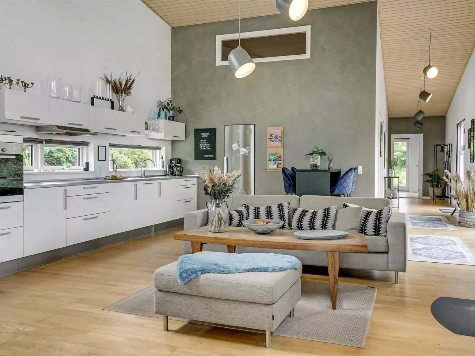 "Anny" - 100m from the sea-Drinnen