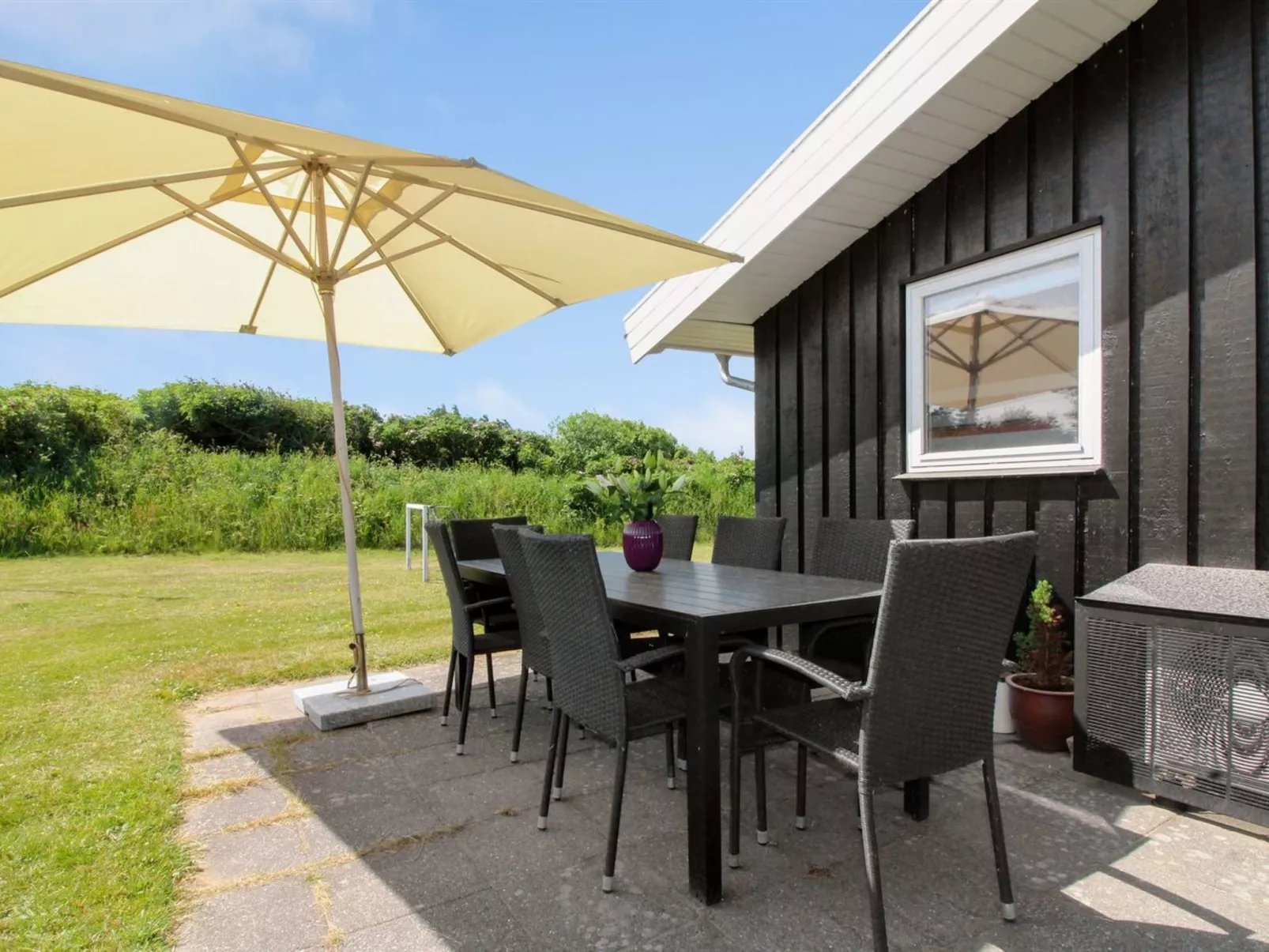 "Alberga" - 700m from the sea-Draußen