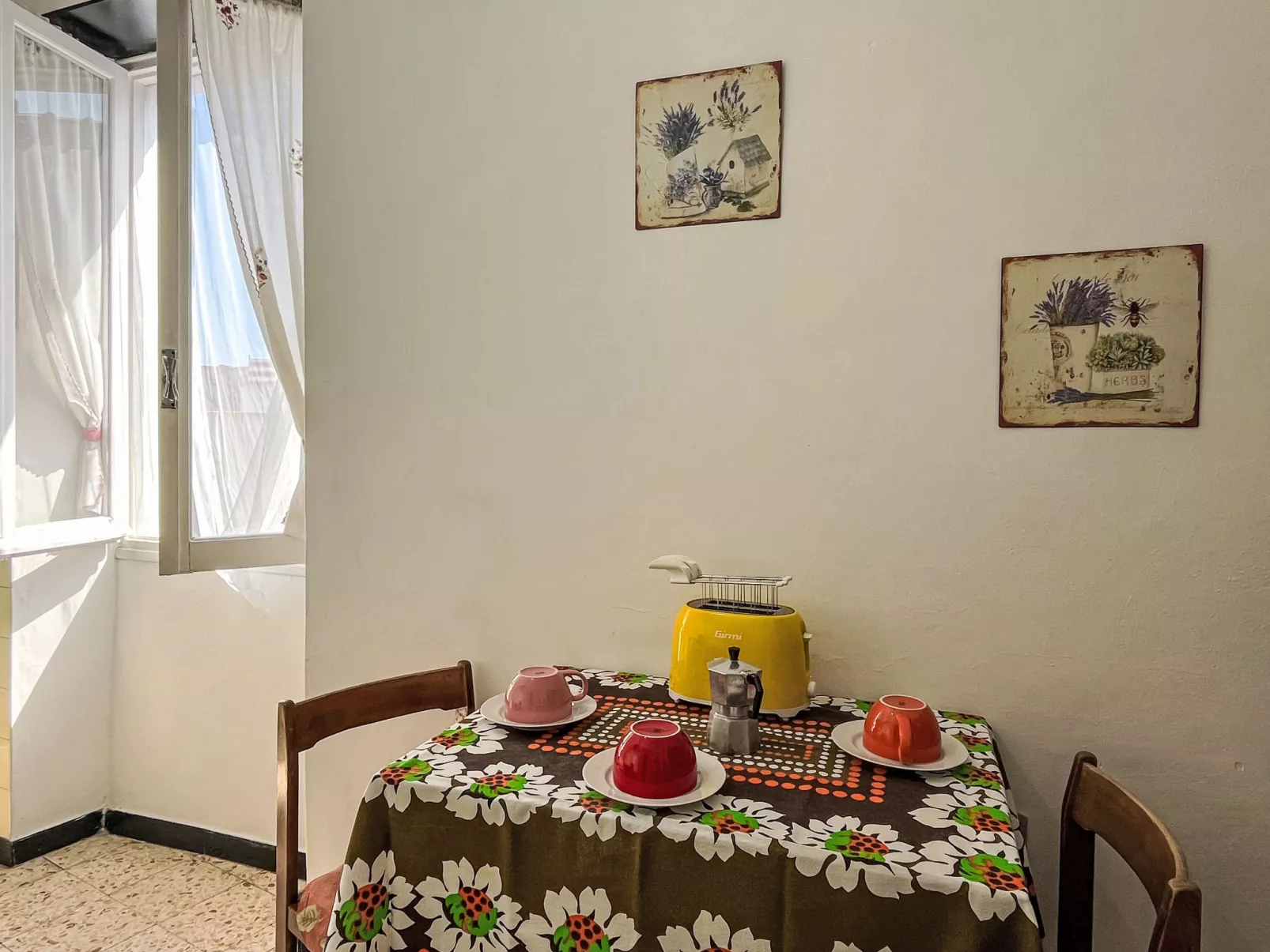 Marisa (DOL126)-Dedans