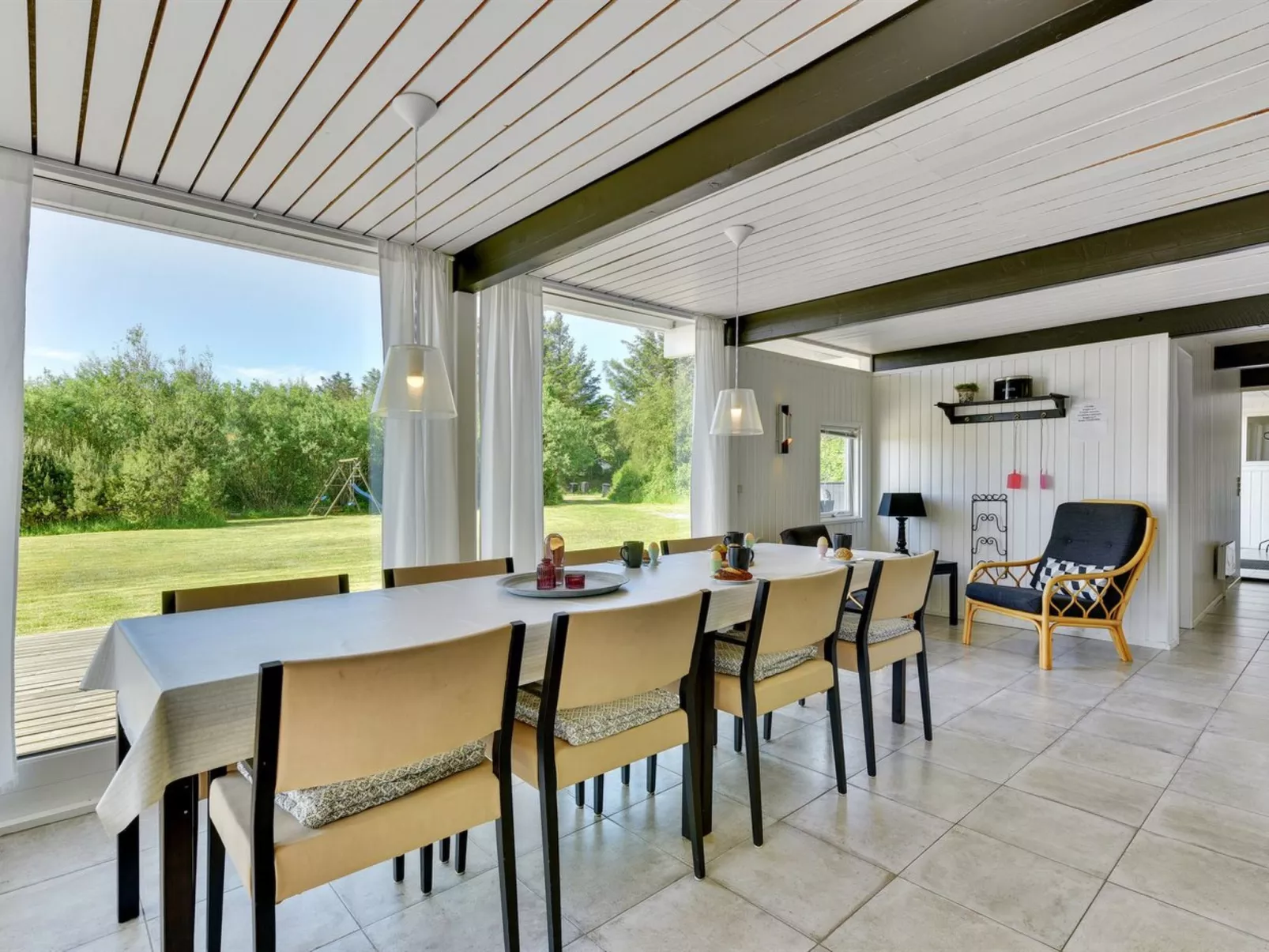 "Anund" - 1.4km from the sea-Inside