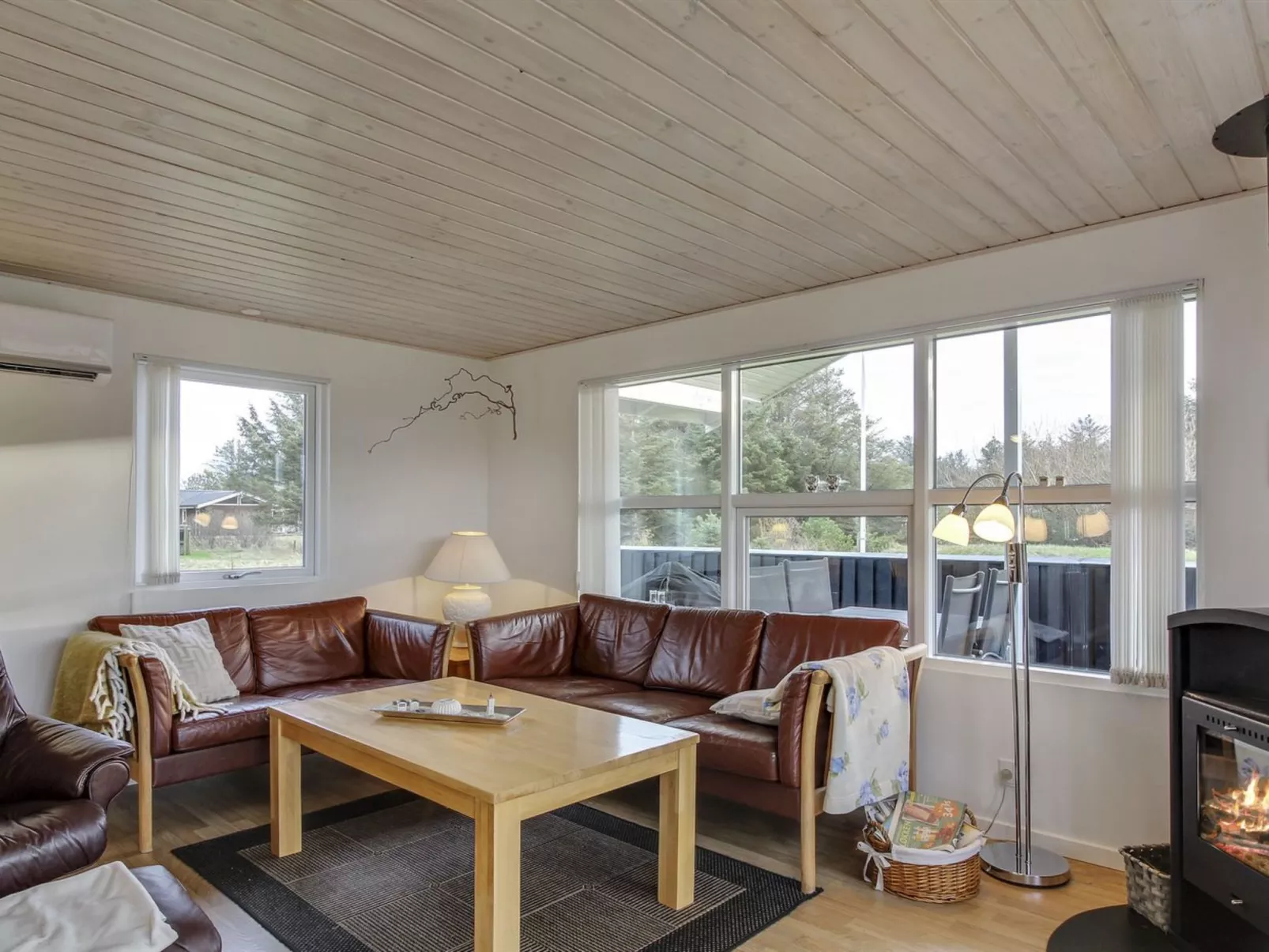 "Grit" - 650m from the sea-Drinnen