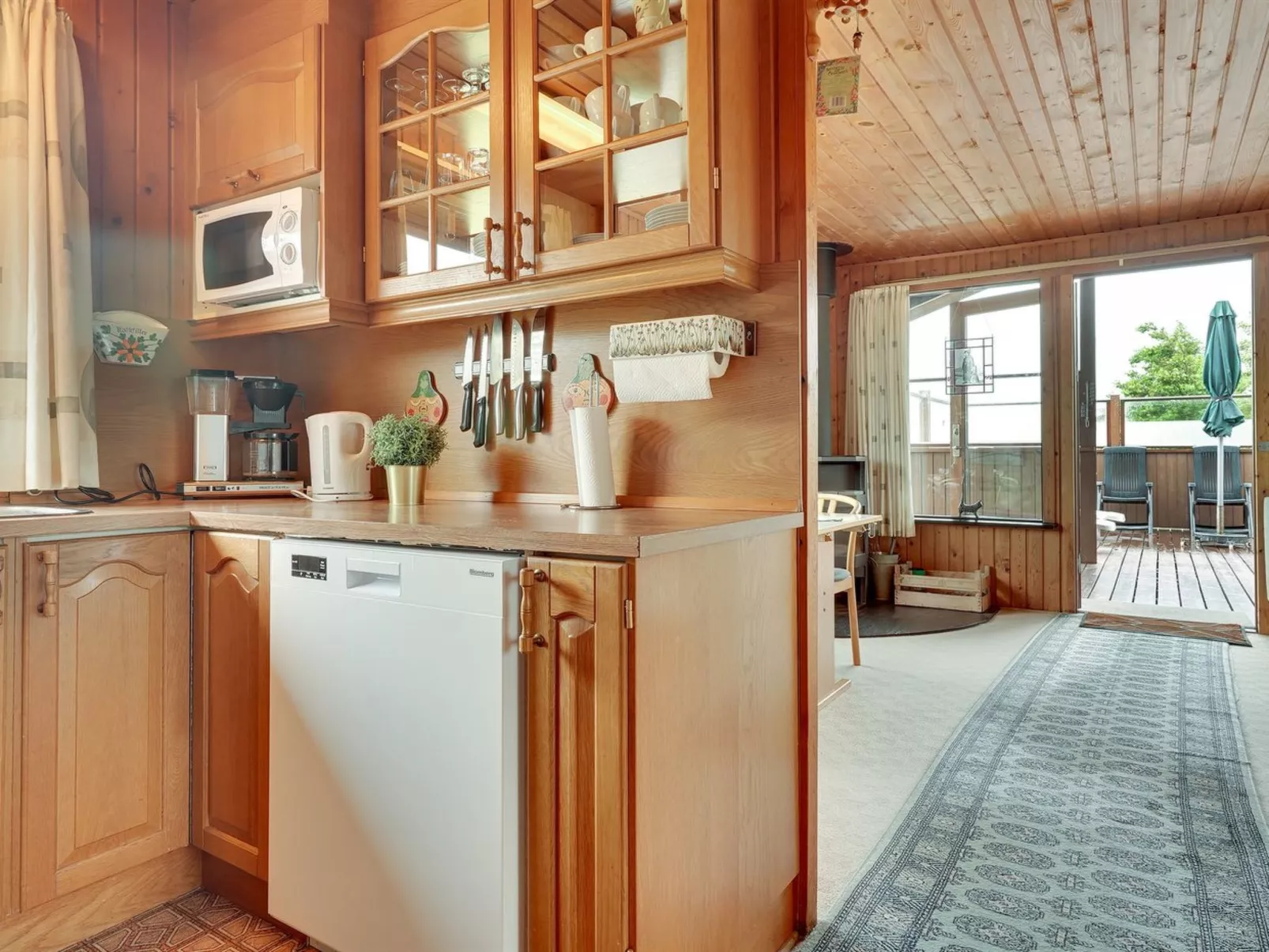 "Frigga" - 400m from the sea-Inside