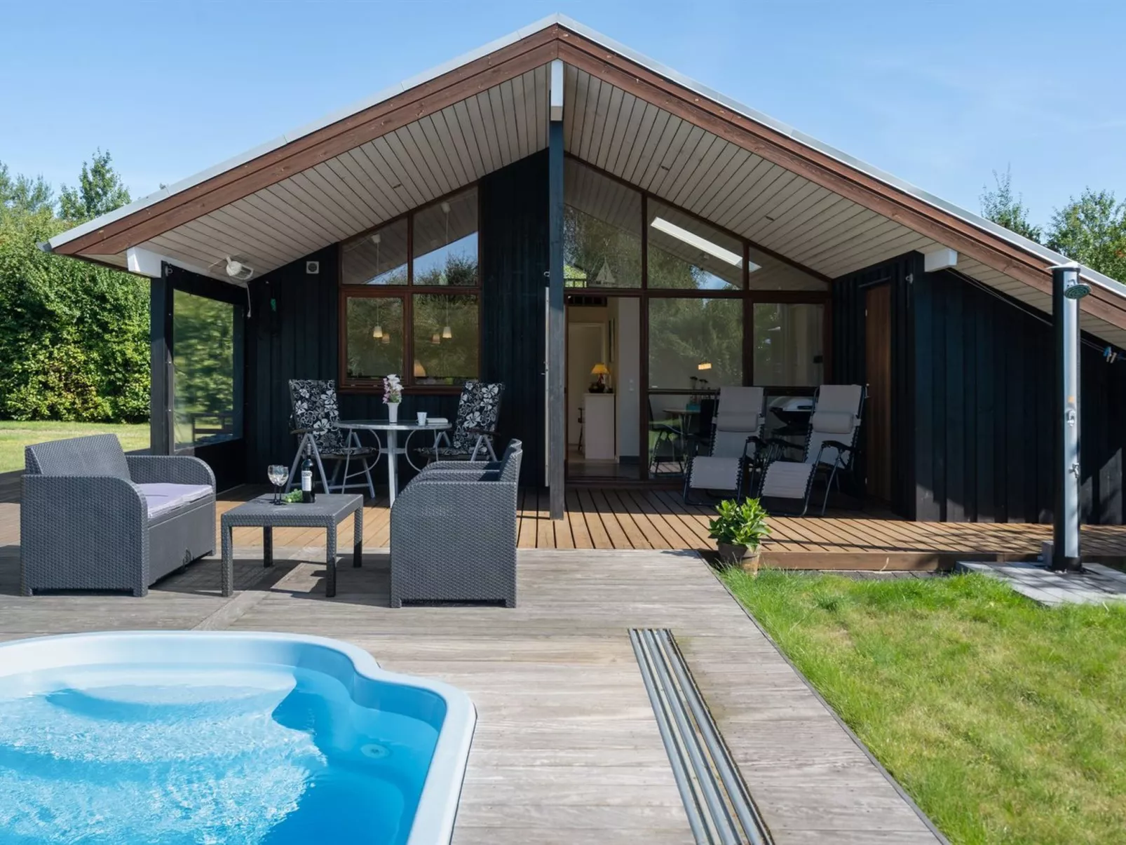 "Biaver" - 350m from the sea-Outside