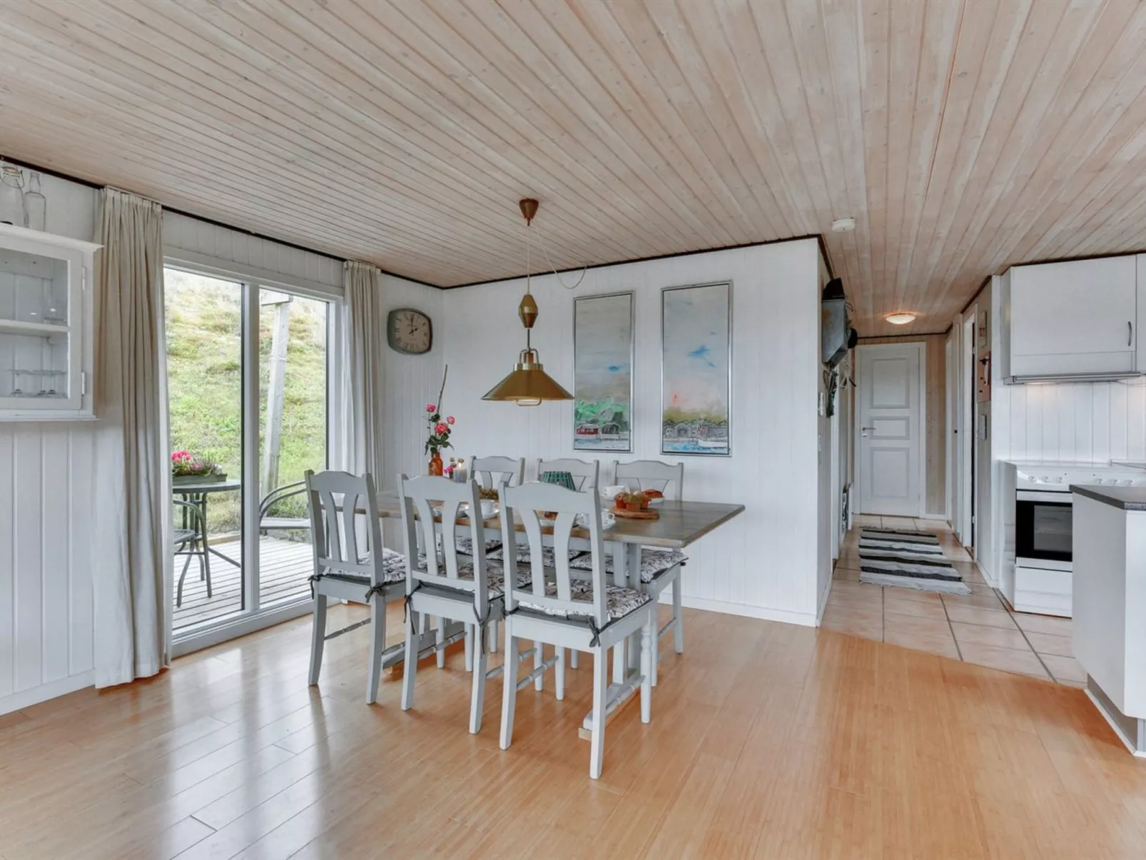 "Hélène" - 400m from the sea-Inside