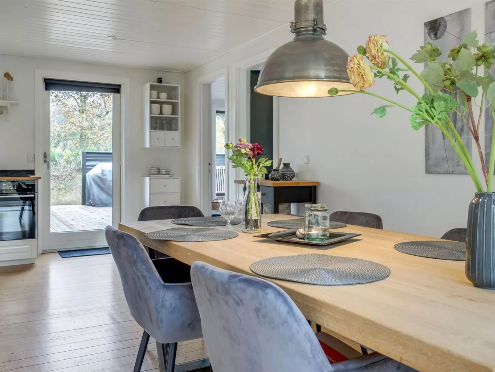 "Aida" - 400m from the sea-Inside