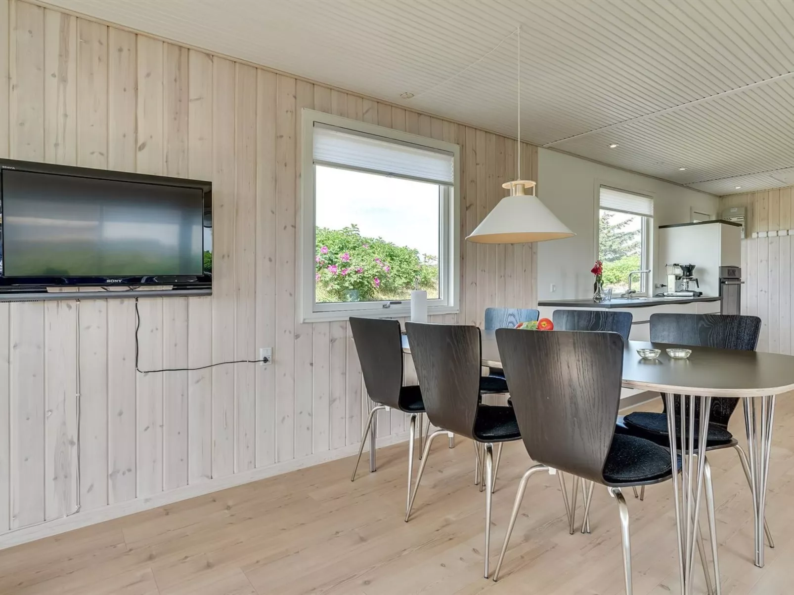 "Kris" - 200m from the sea-Inside