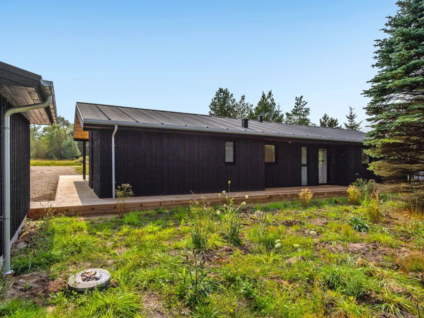 "Vigga" - 800m from the sea-Outside