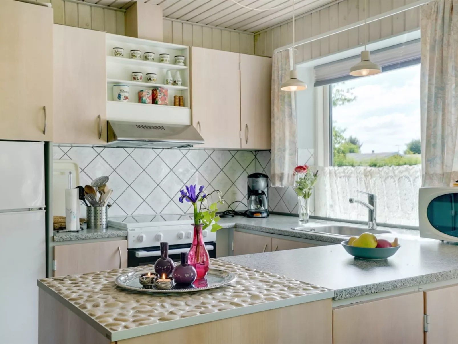 "Suni" - 400m from the sea-Inside