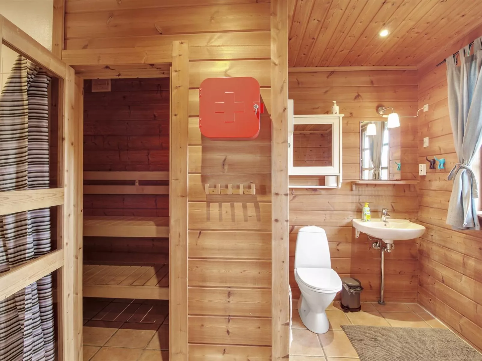 "Kersta" - 400m from the sea-Dedans