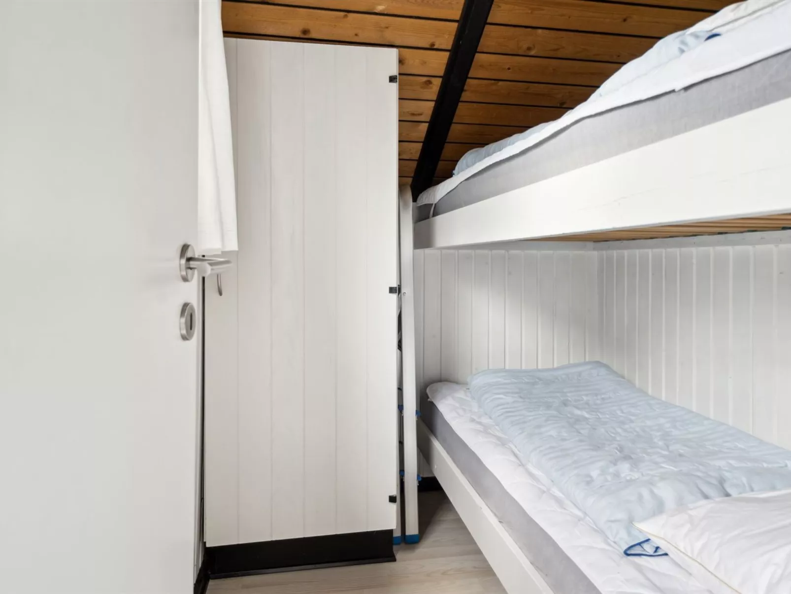 "Elisej" - 100m from the sea-Inside